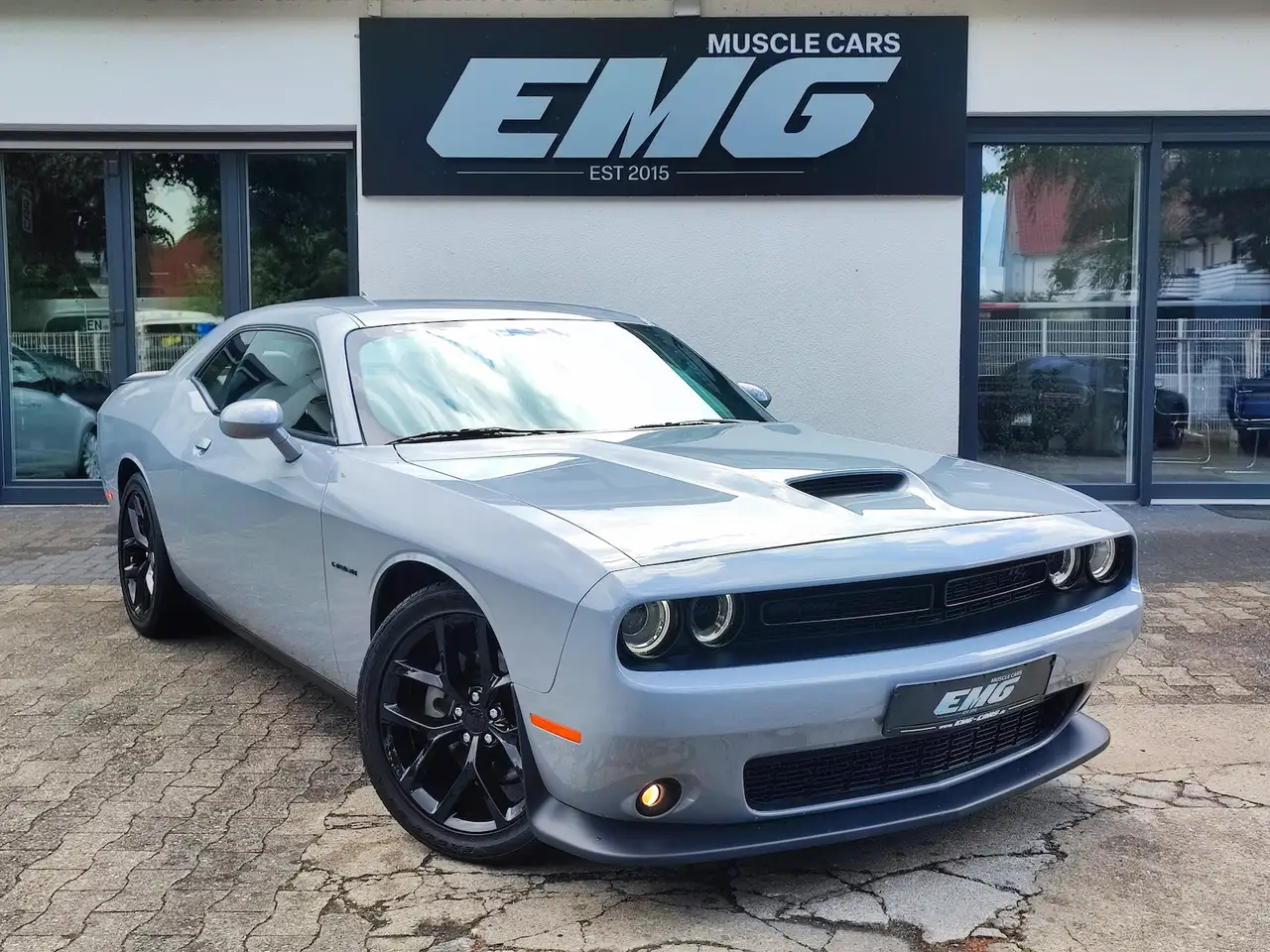 Dodge Challenger