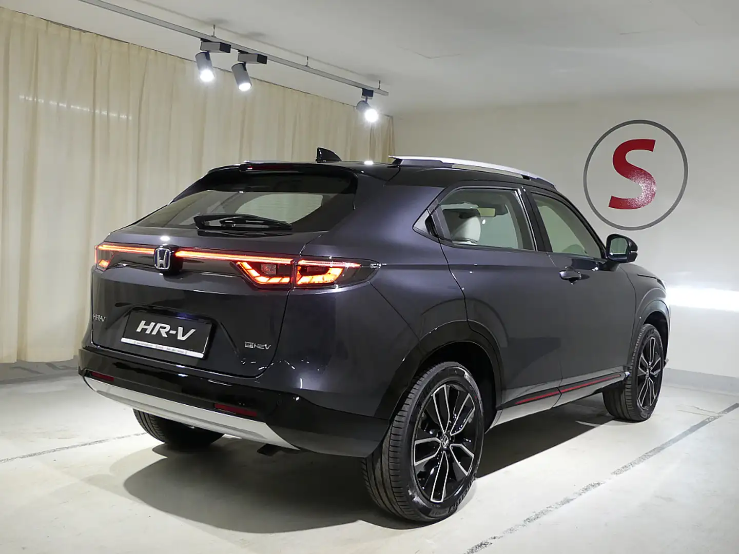 Honda HR-V Hybrid Advance Style Aut. | Auto Stahl Wien 23 Grau - 2