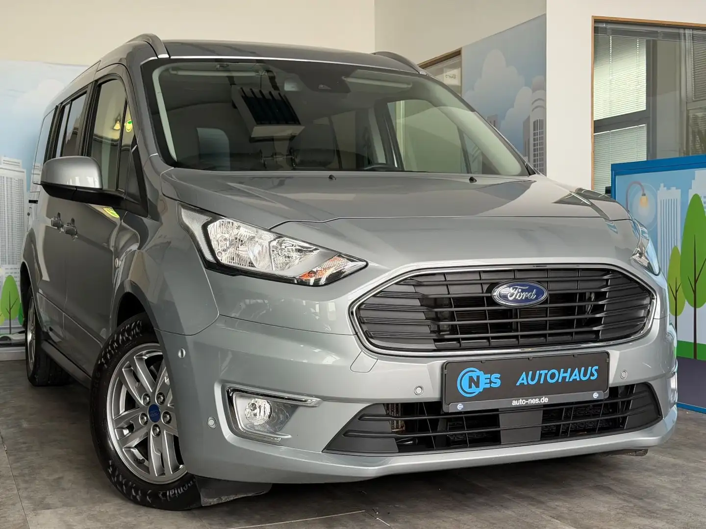 Ford Grand Tourneo Connect Titanium 1.5 TDCi*PANO*KAM Gris - 2