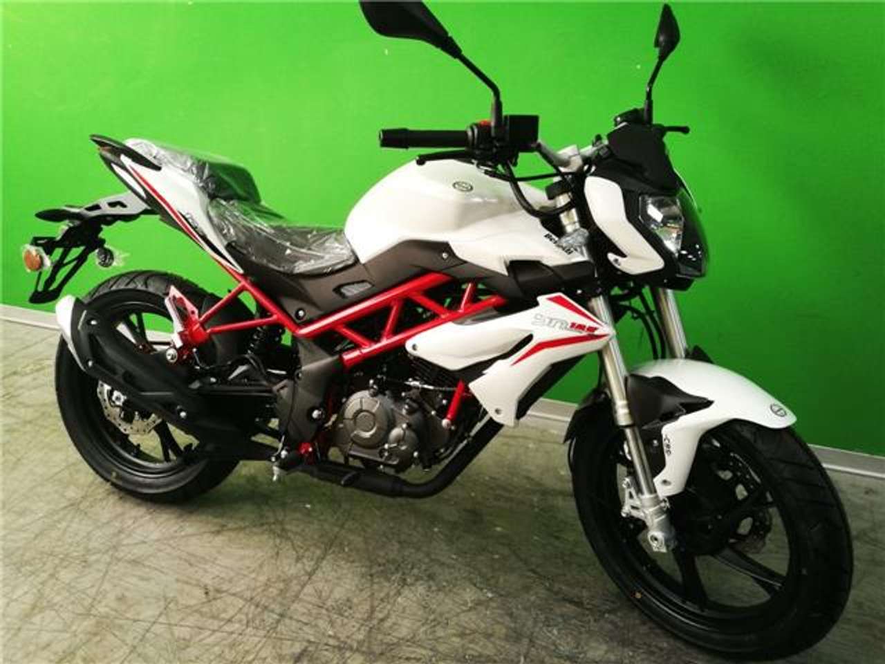 Benelli BN 125