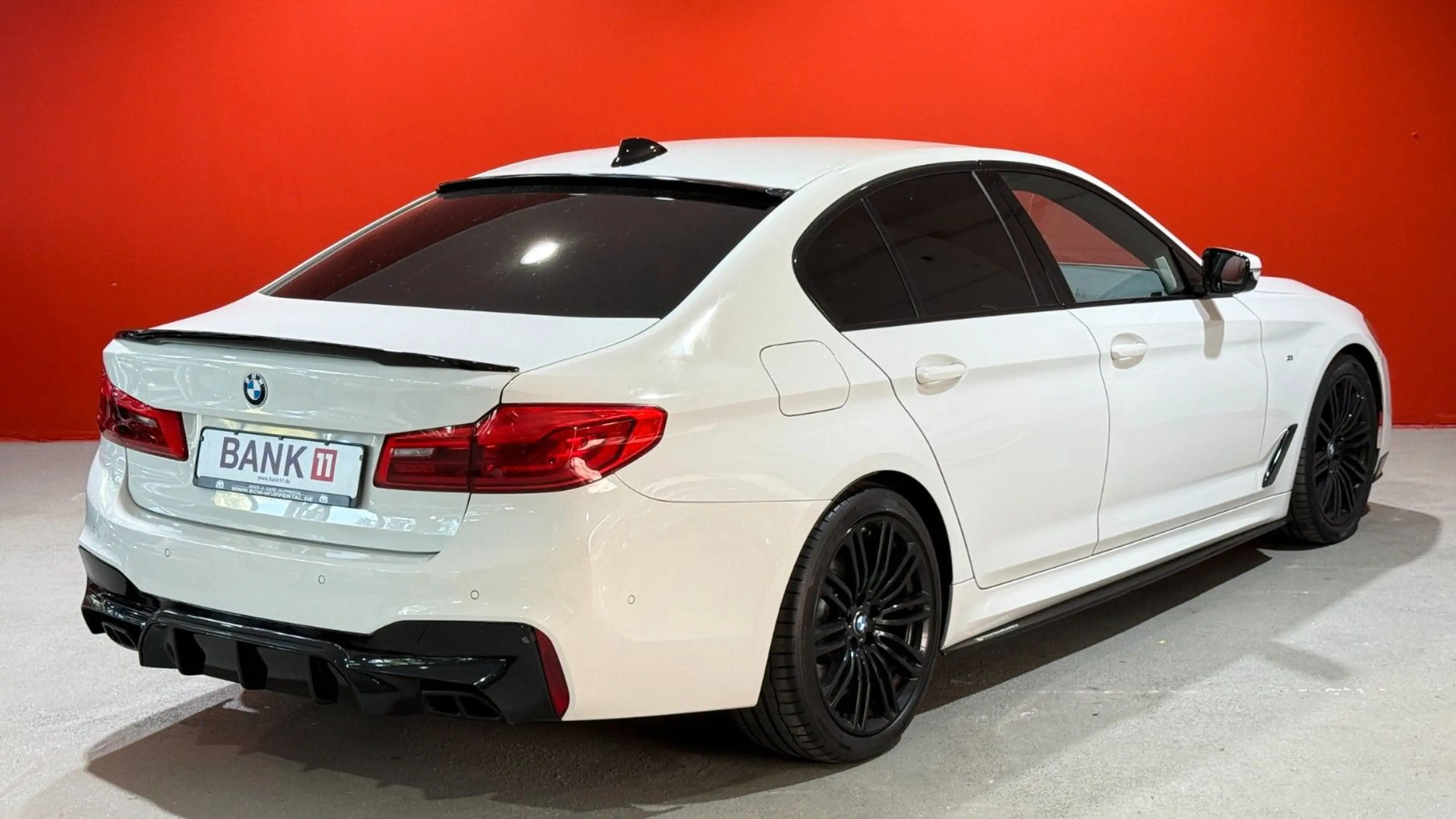 BMW 530 5 Limousine 530 d M Sport LED — photo 9