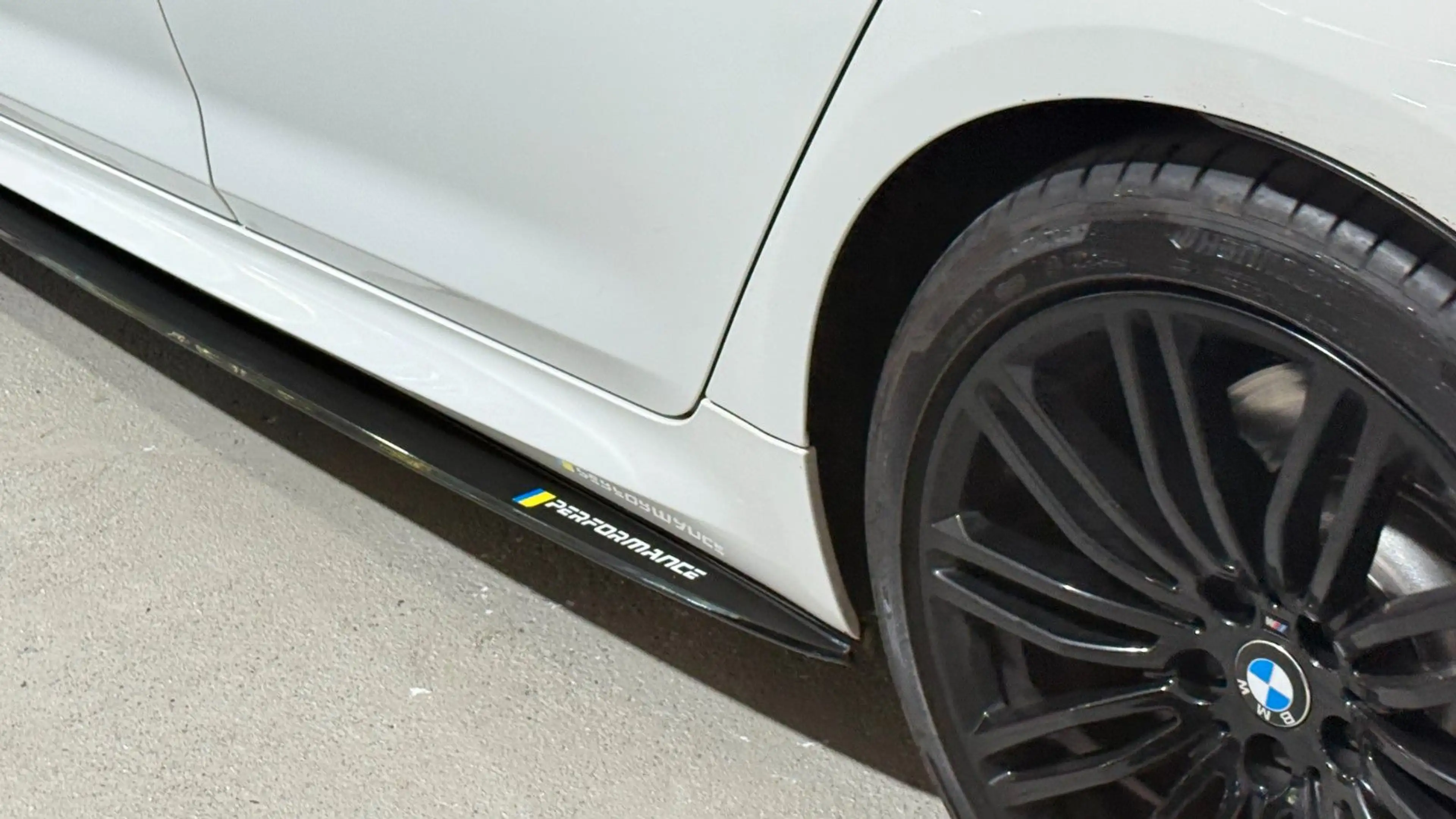BMW 530 5 Limousine 530 d M Sport LED — photo 11