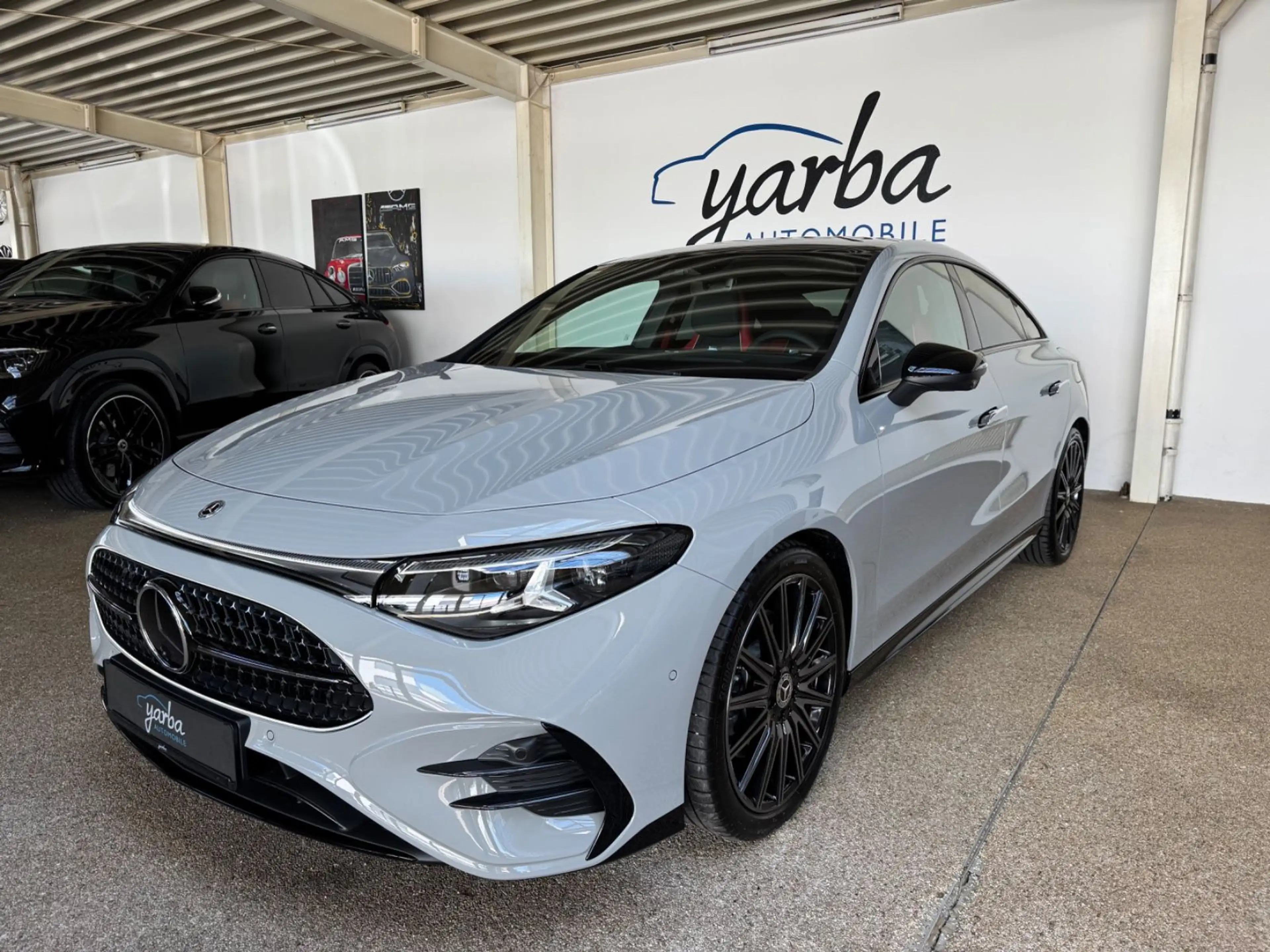 Mercedes-Benz CLA 220 AMG PREM+/SUPERSCREEN/AHK/HuD/360°/PANO
