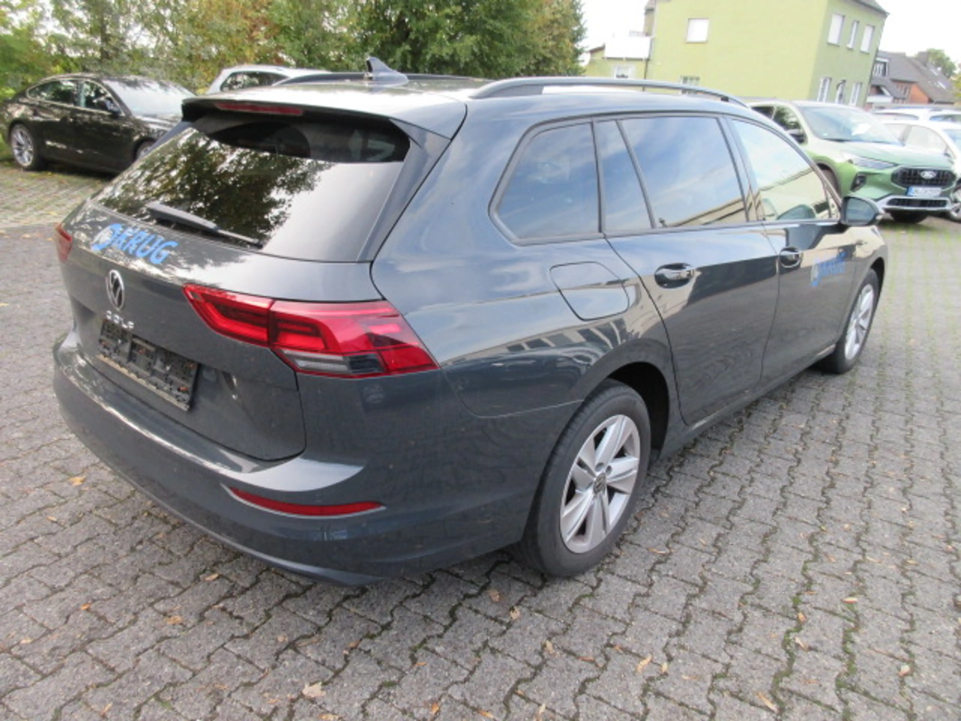 Volkswagen Golf Variant Life 2.0 TDI NAVI ALU APS SITZHEIZUNG PRIVACY LED CLIMATRONIC — photo 3