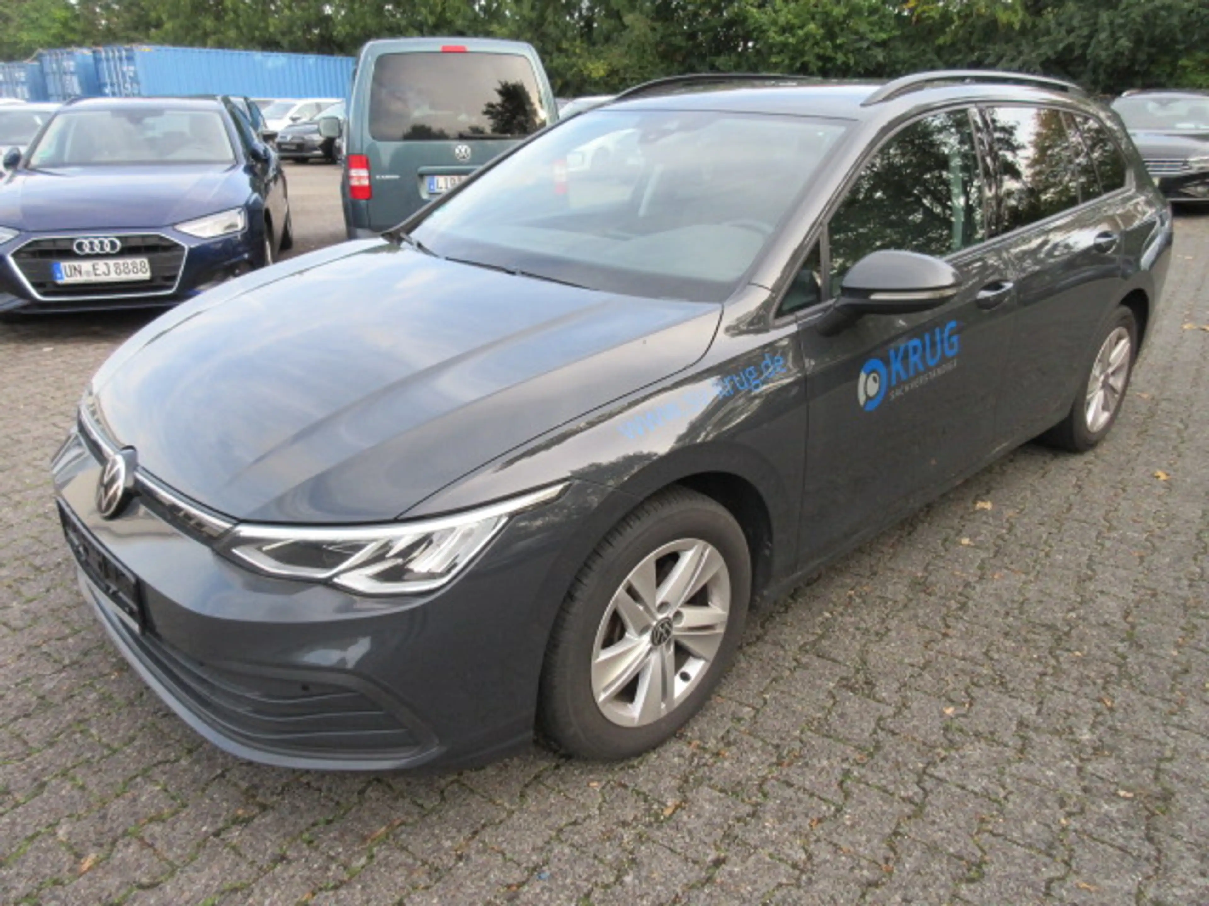 Volkswagen Golf Variant Life 2.0 TDI NAVI ALU APS SITZHEIZUNG PRIVACY LED CLIMATRONIC