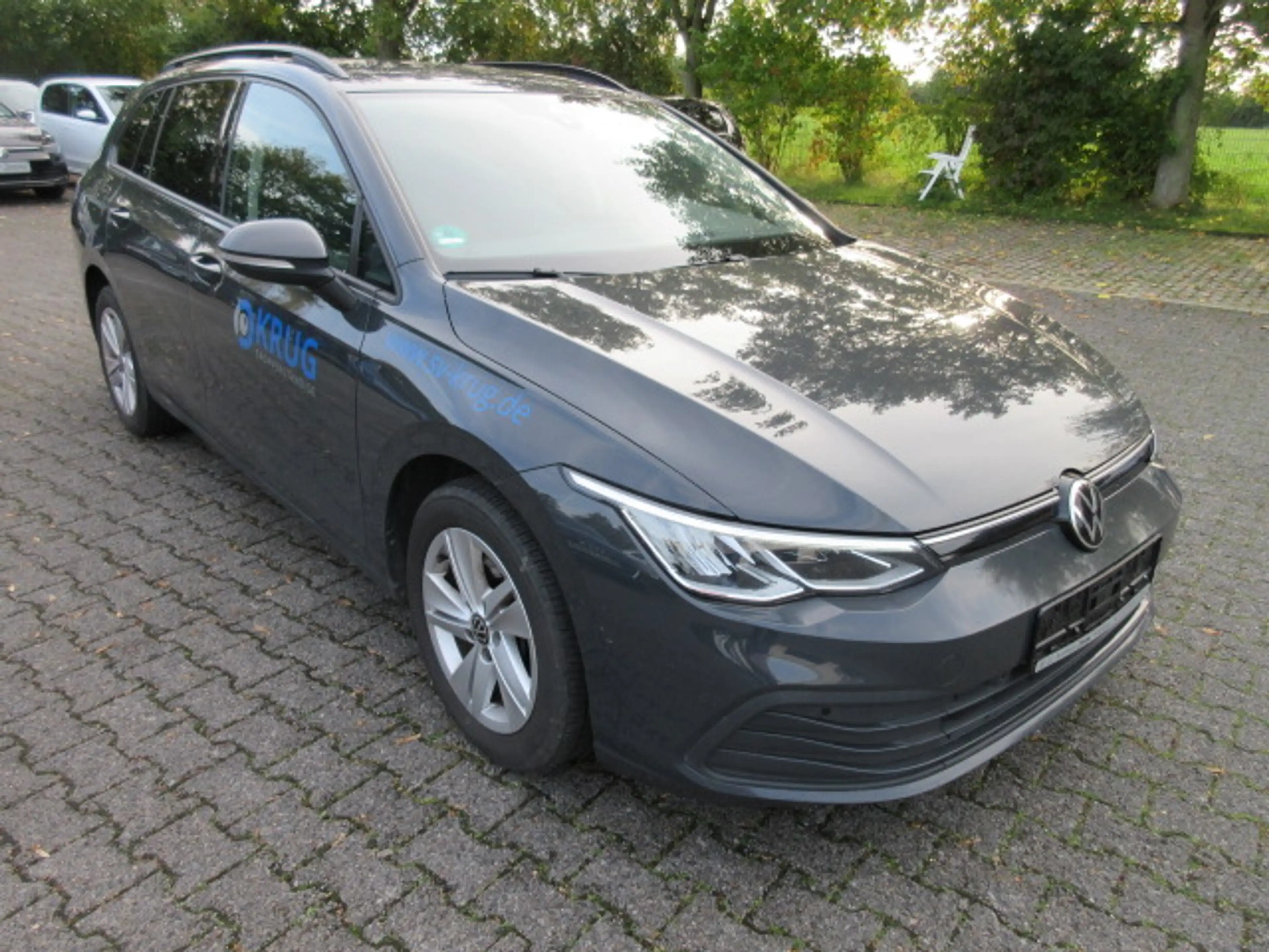 Volkswagen Golf Variant Life 2.0 TDI NAVI ALU APS SITZHEIZUNG PRIVACY LED CLIMATRONIC — photo 4