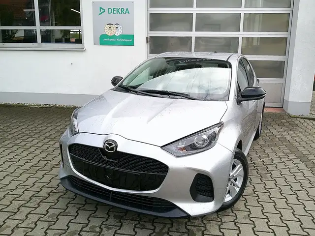 Mazda 2 Hybrid 1.5 116PS Center-Line KAMERA/SHZ/AppleC