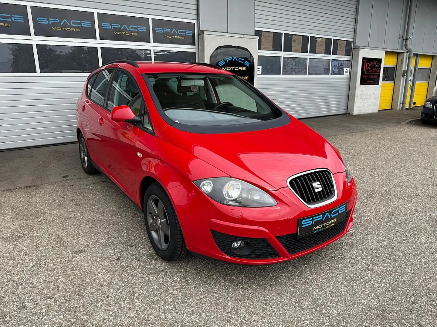 SEAT Altea XL ChiliTech Start-Stopp 1,2 TSI Roşu - 1