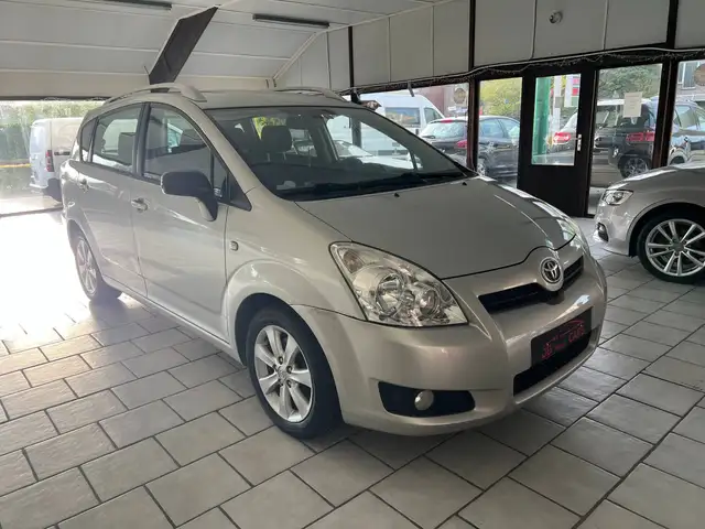 Toyota Corolla Verso 1.6i VVT-i 16v/GEKEURD/CAR PASS/airco/5 pl.