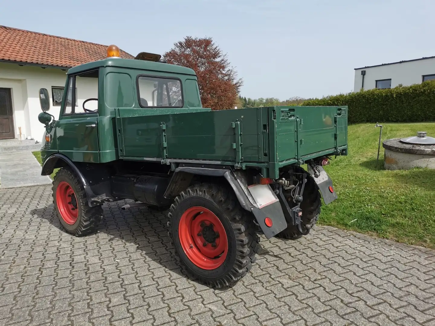 Mercedes-Benz Unimog 421 Verde - 2