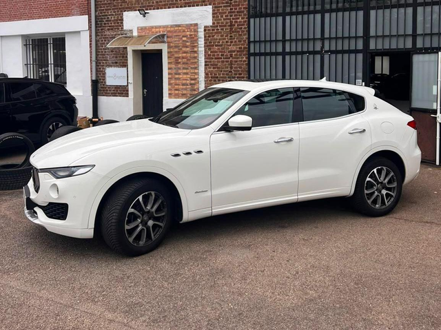 Maserati Levante Levante 3.0 V6 Bi-Turbo 350 Q4 GranLusso