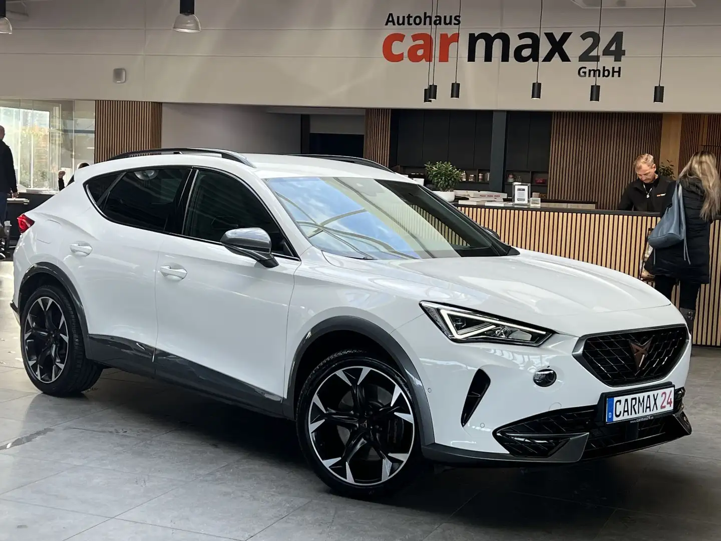 CUPRA Formentor VZ e-Hybrid 1.4 LED*Navi*Rfk*AHK*ACC Blanc - 1