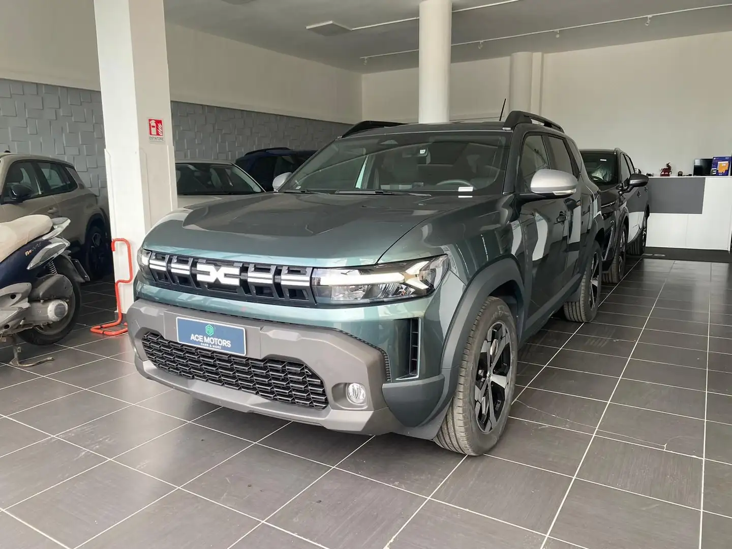 Dacia Duster Duster 1.0 TCe GPL 4x2 Journey Vert - 1