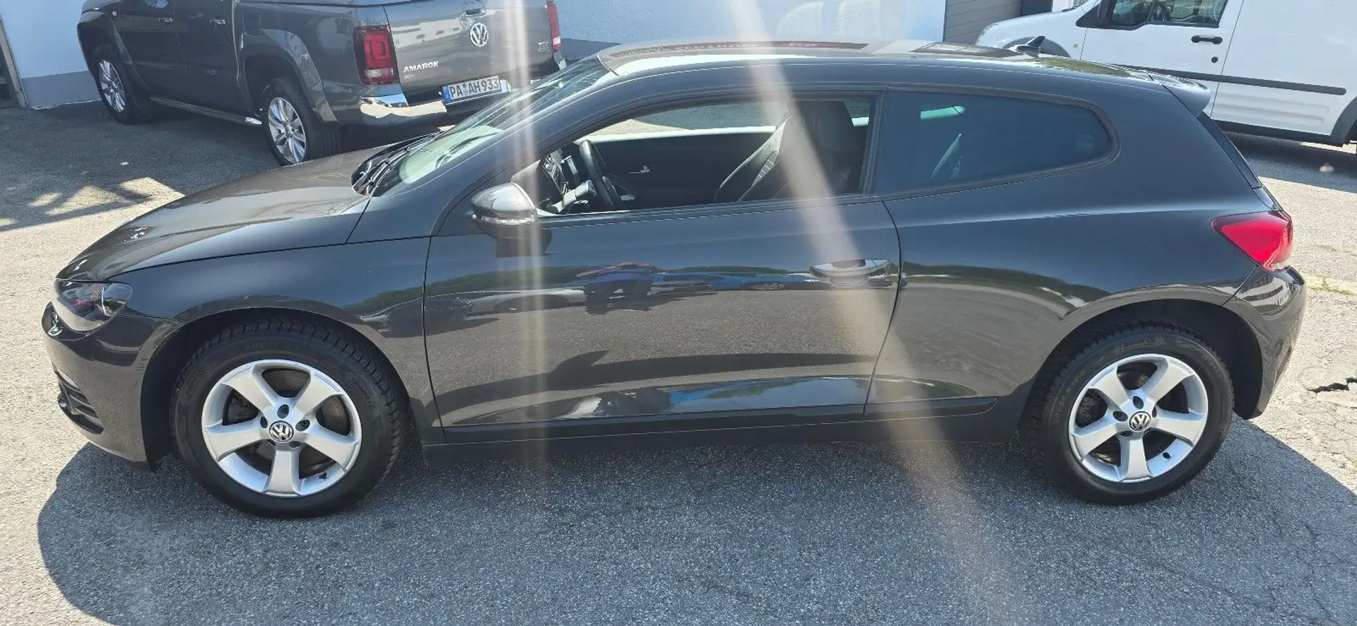 Volkswagen Scirocco 1.4 TSI, Klima, Parksensor, top Zustand Brun - 2