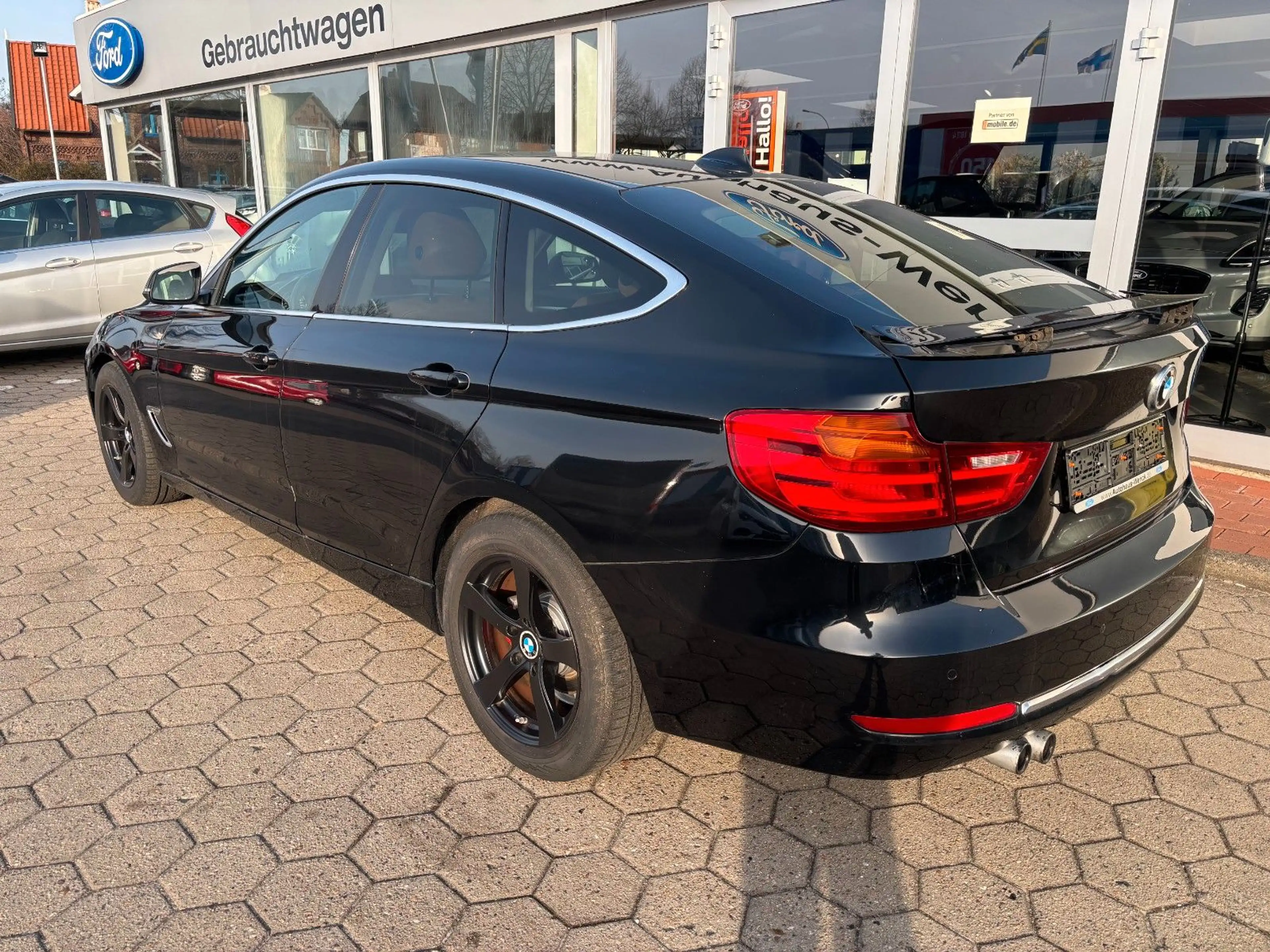 BMW 325 3 Gran Turismo * Luxury 3.HAND*NAVI*LEDER — photo 7