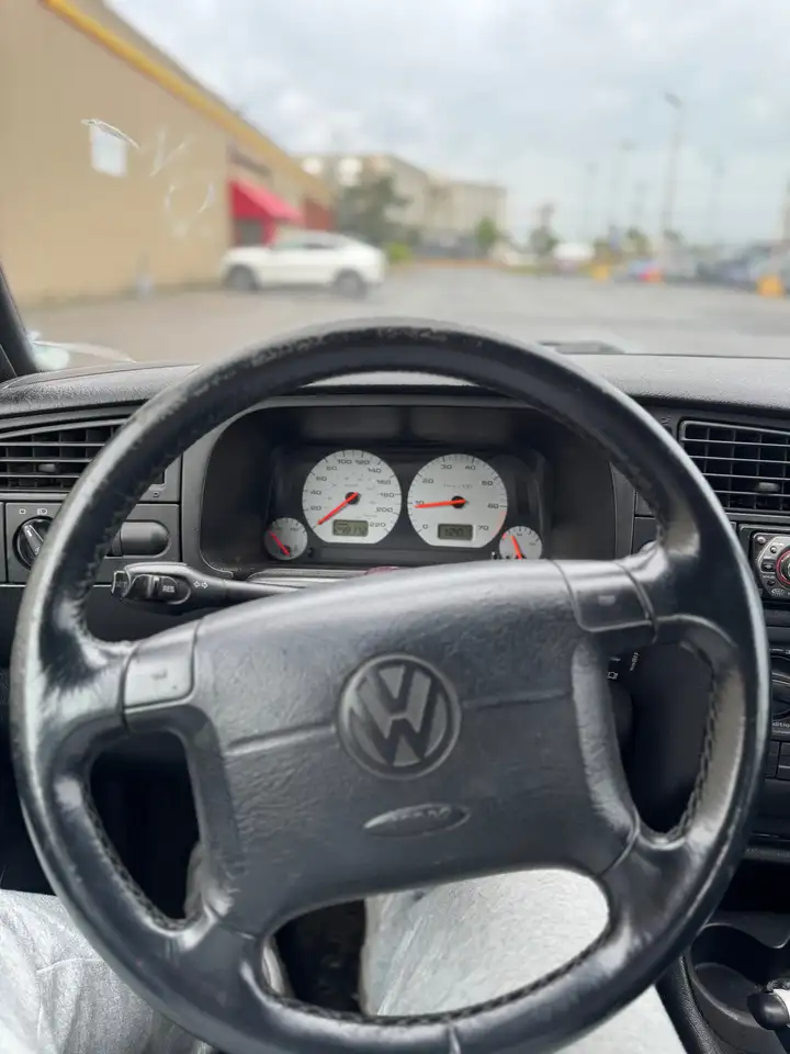 Volkswagen Cabrio снимка Volkswagen Cabrio