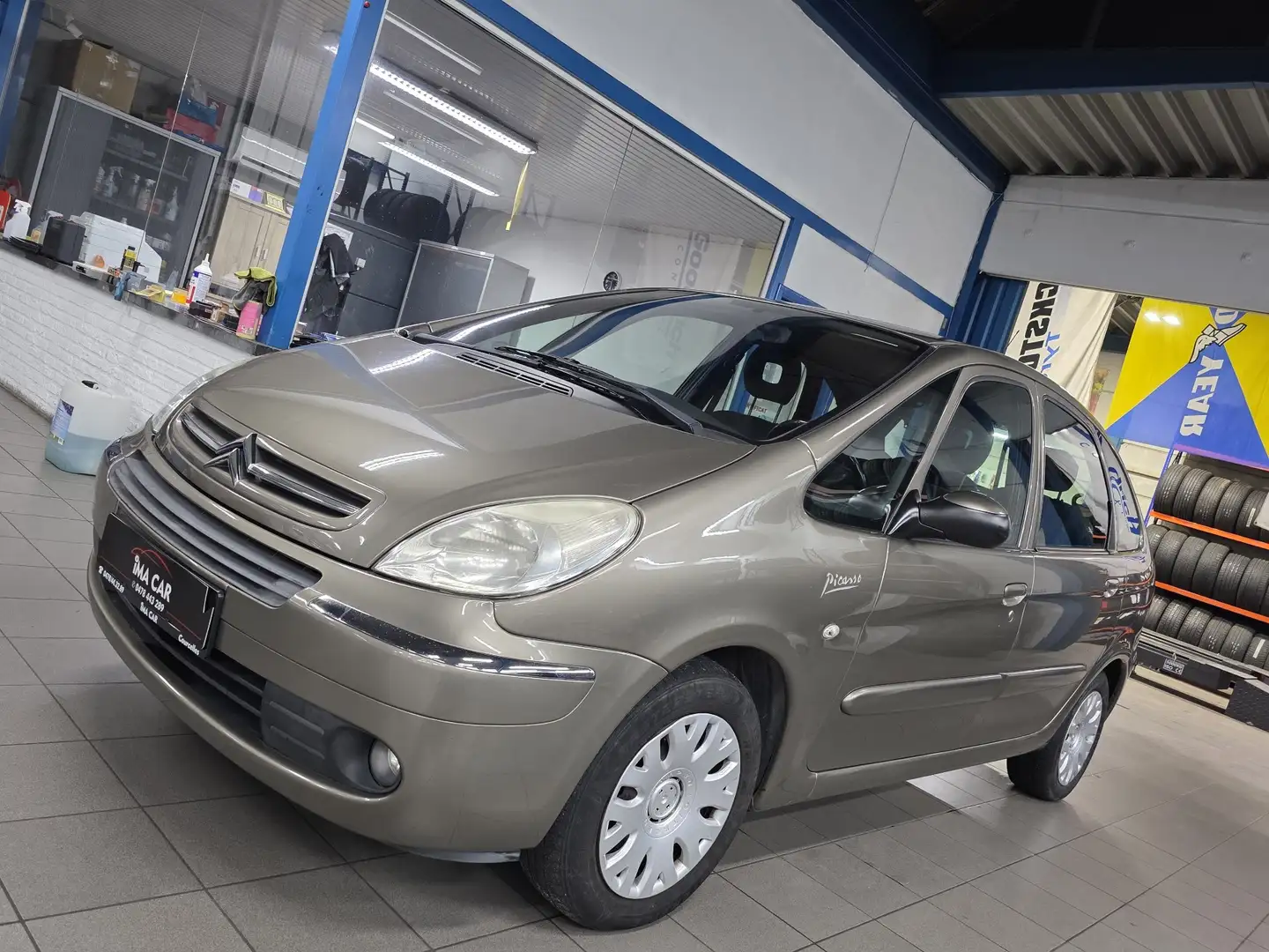 Citroen Xsara Picasso Xsara Picasso 1.6i Dynamique Bruin - 1
