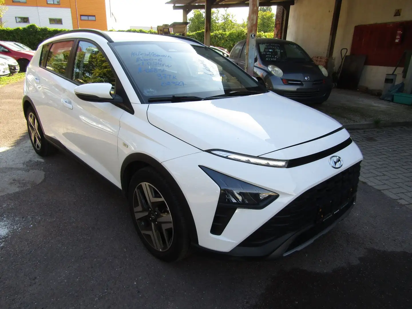 Hyundai BAYON Bayon Intro Edition Mild-Hybrid Automatik Wit - 1