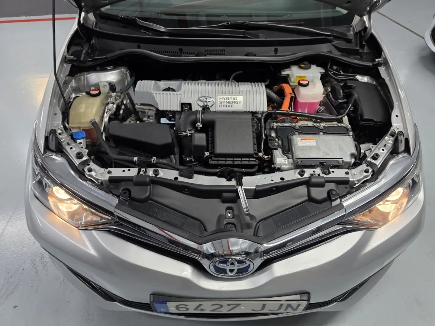 Toyota Auris hybrid Active Grigio - 2