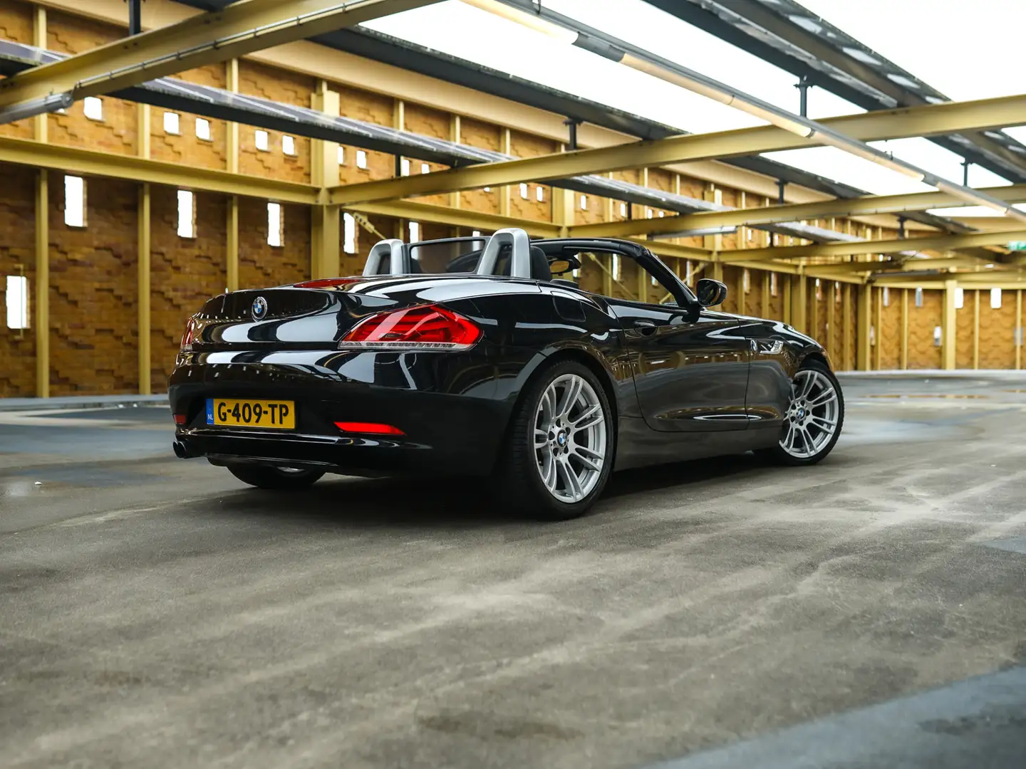 BMW Z4 [E89] sDrive30i Executive l Navi Prof l Sportstoel Schwarz - 2