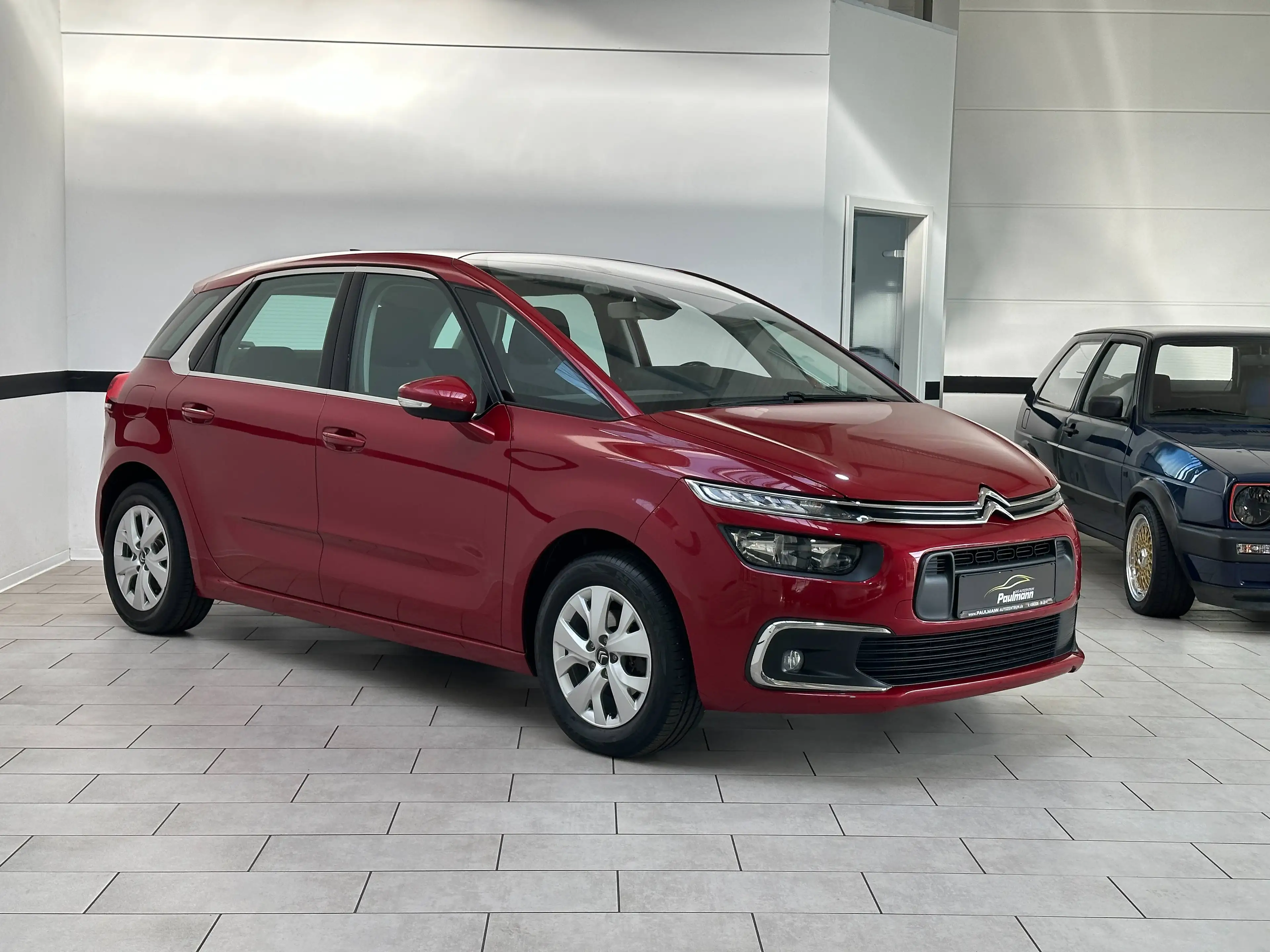 Citroen Grand C4 Picasso C4 Picasso PureTech 130 Stop Navi*Klimaaut.*AHK*PDC*1.Hand — photo 3