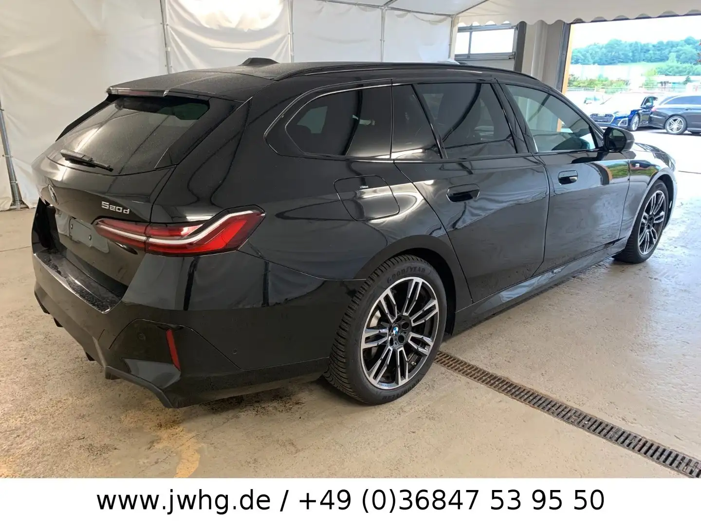 BMW 520 d M Sport Head-Up Driving+ 360Grad Standheiz Noir - 2