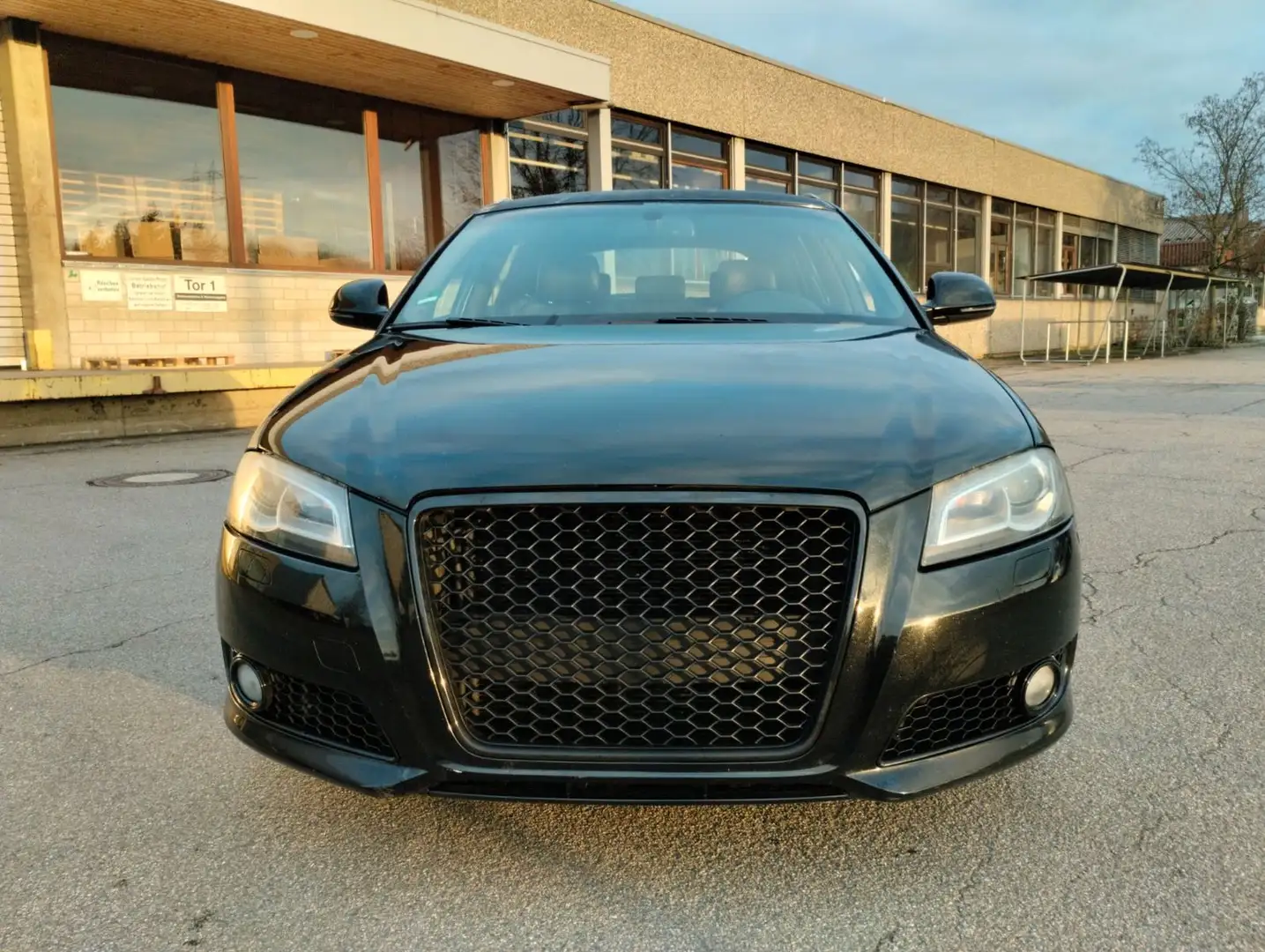 Audi A3 Sportback 1.4 TFSI S line Sportpaket plus Noir - 2