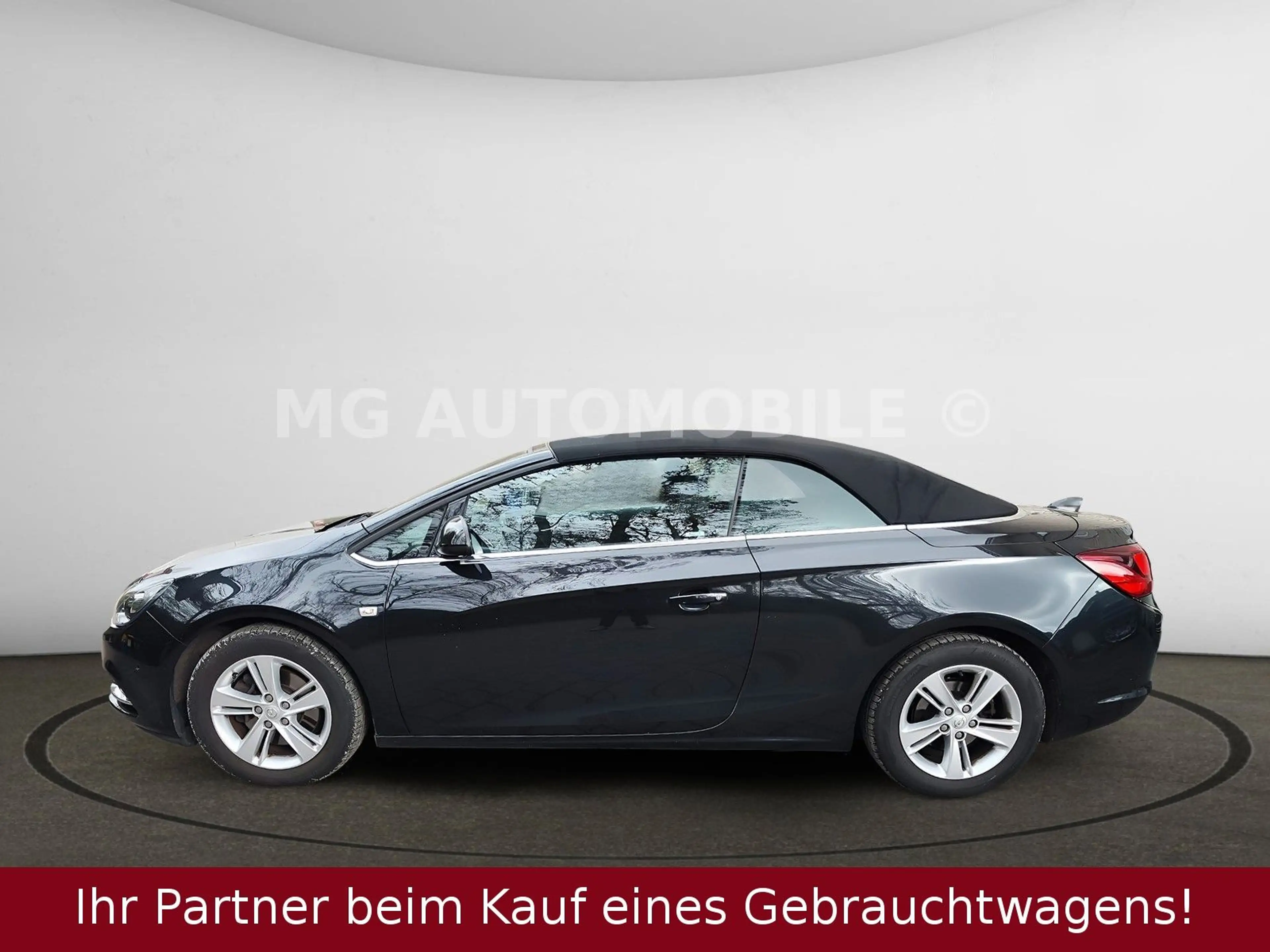 Opel Cascada 2.0 CDTI Innovation 2.Hd Bi-Xenon PDC — photo 11