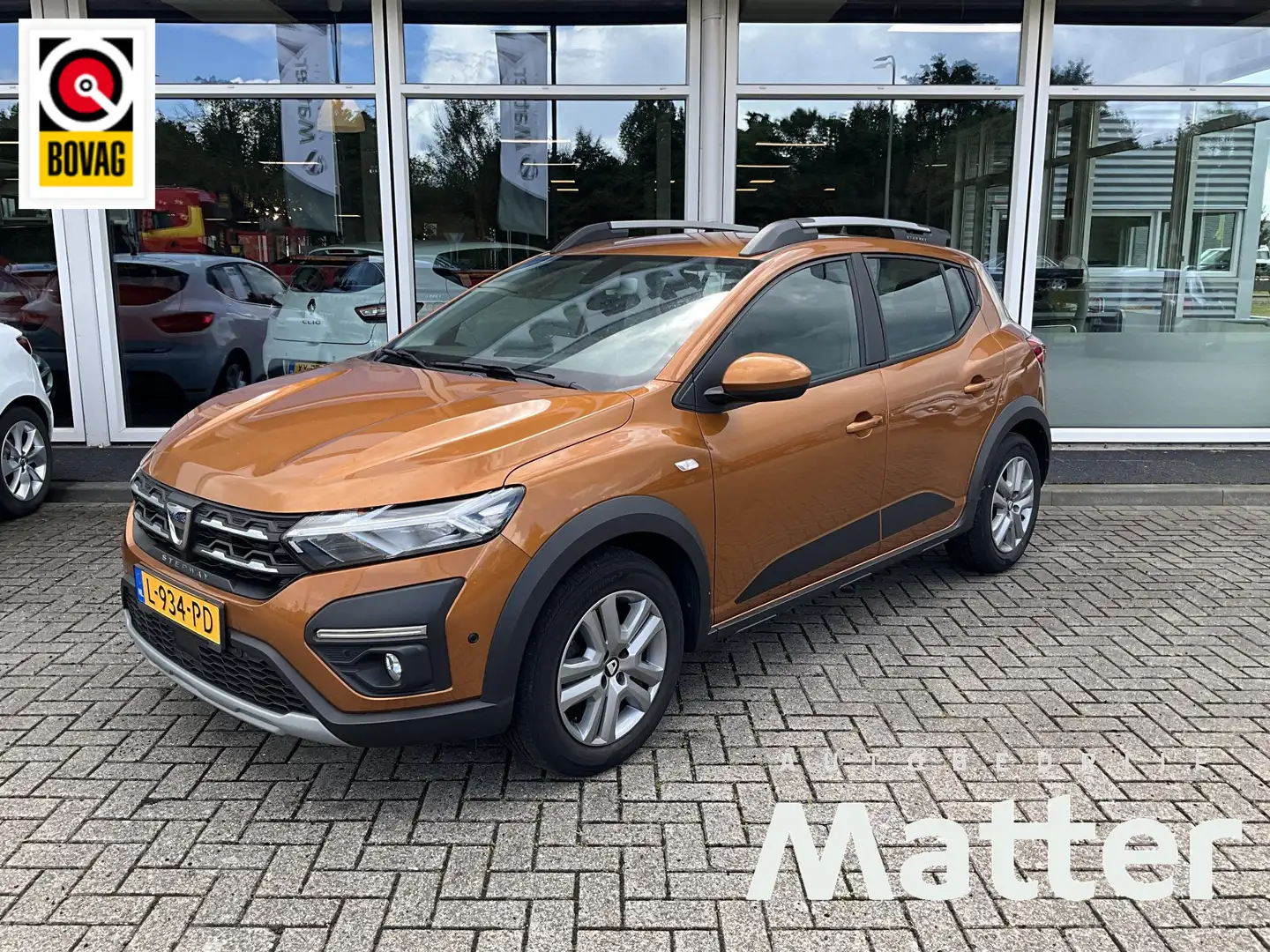 Dacia Sandero Stepway 1.0 TCe 100 Bi-Fuel Comfort Trekhaak | Cam Oranje - 1