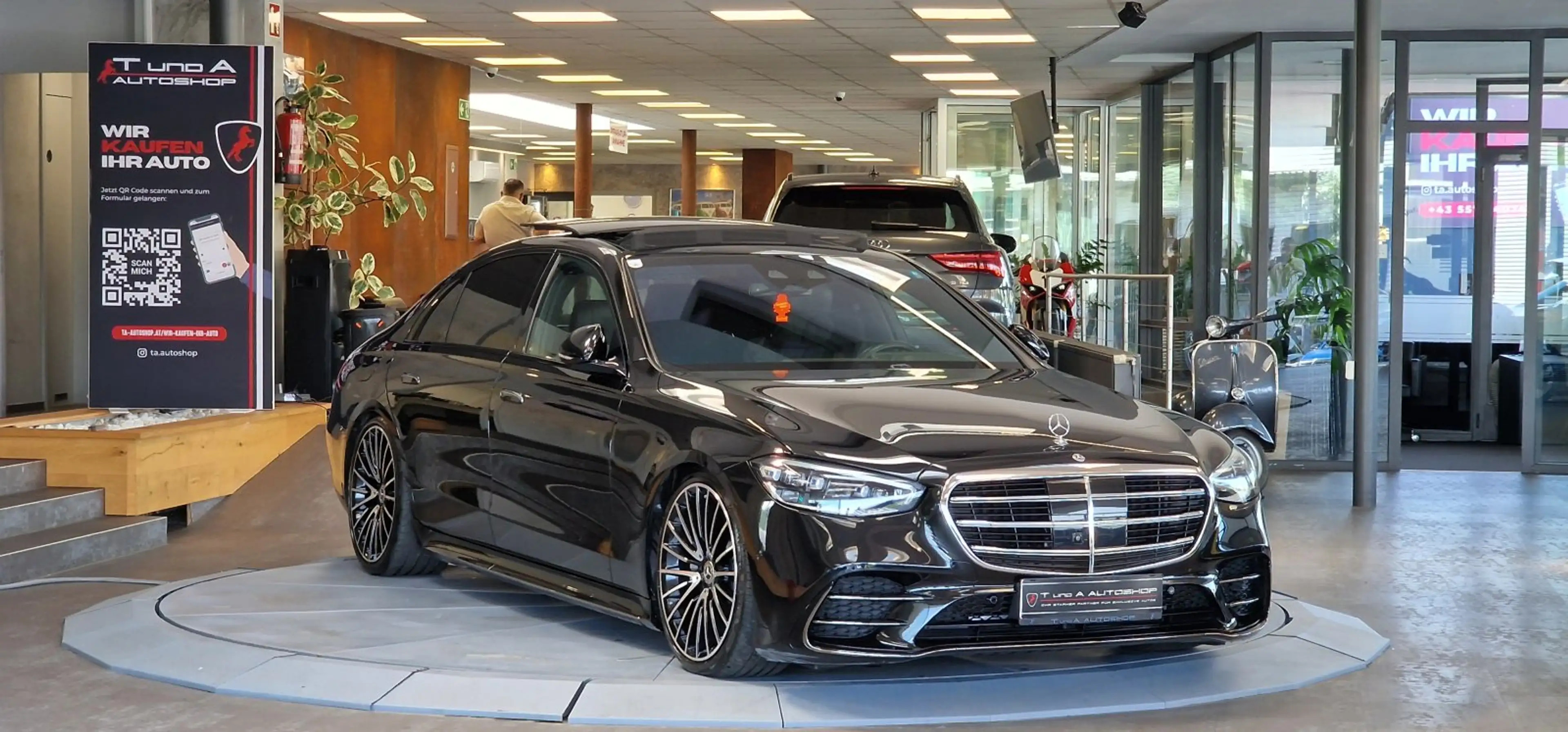 Mercedes-Benz S 580 e Lang AMG-Line 1-Hand Aut. *Head-up*Pano*360°*Luf — photo 3