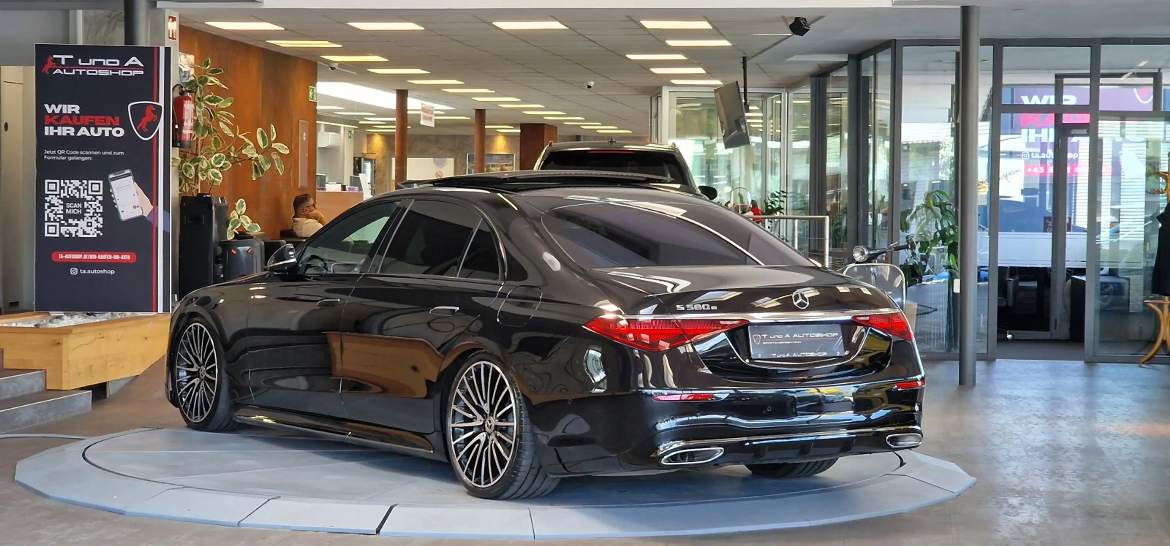 Mercedes-Benz S 580 e Lang AMG-Line 1-Hand Aut. *Head-up*Pano*360°*Luf — photo 6