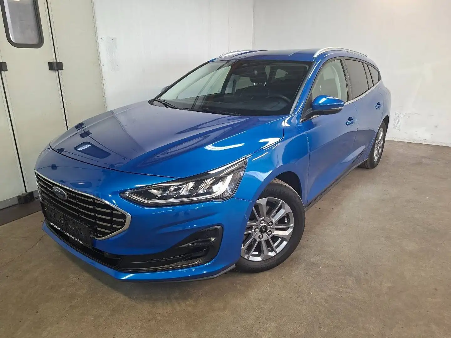 Ford Focus Kombi 1.5 EcoBlue Aut. Titanium, ACC, LED, Winter-Paket - 1