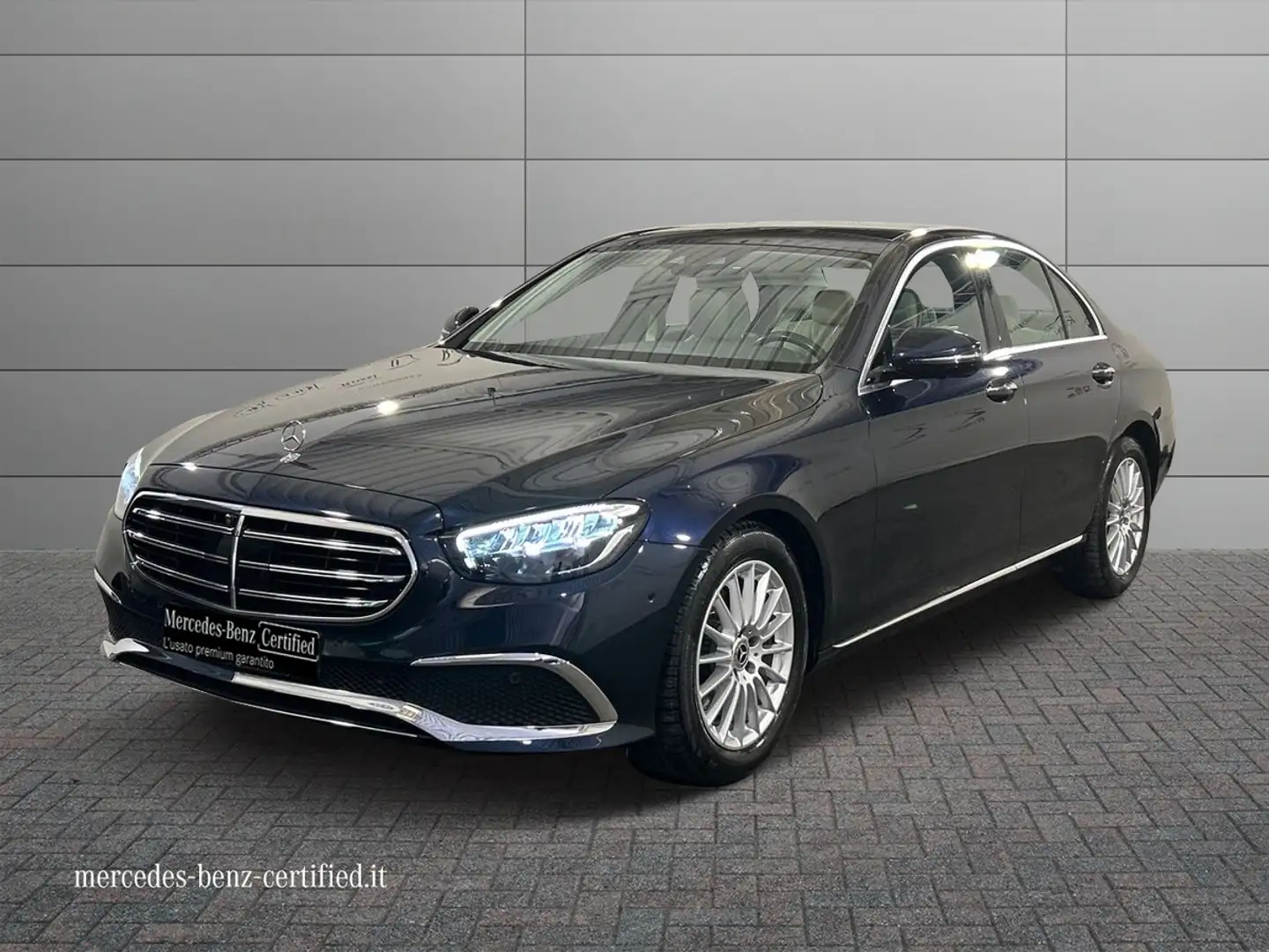 Mercedes-Benz E 220 d Exclusive auto my20 Blu/Azzurro - 1
