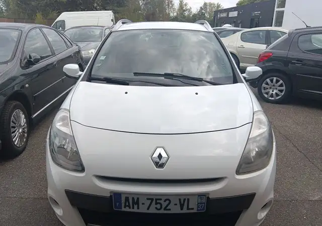 Renault Clio view 5