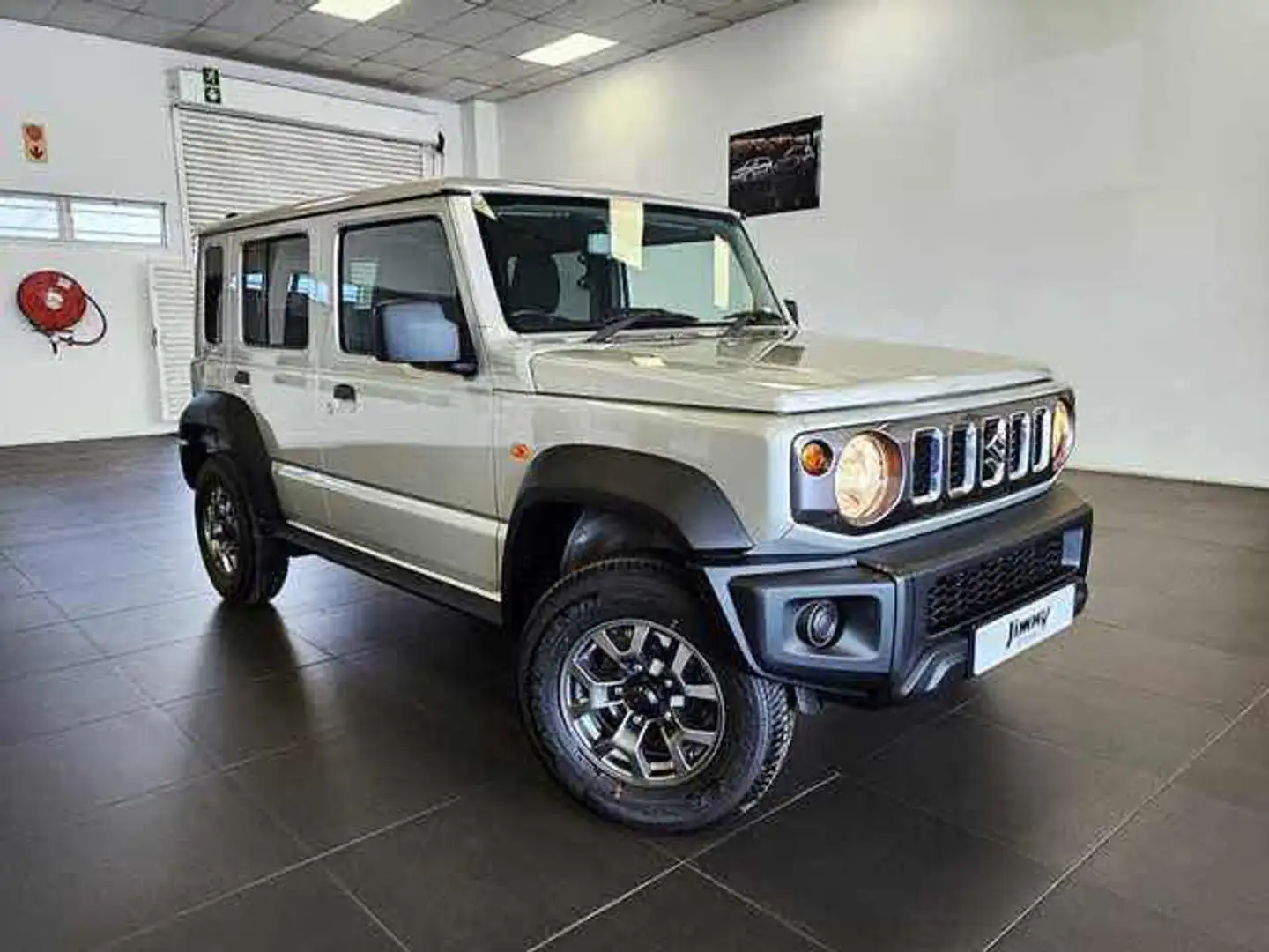 Suzuki Jimny 1.5 GLX 5-DOOR 4x4 - 1