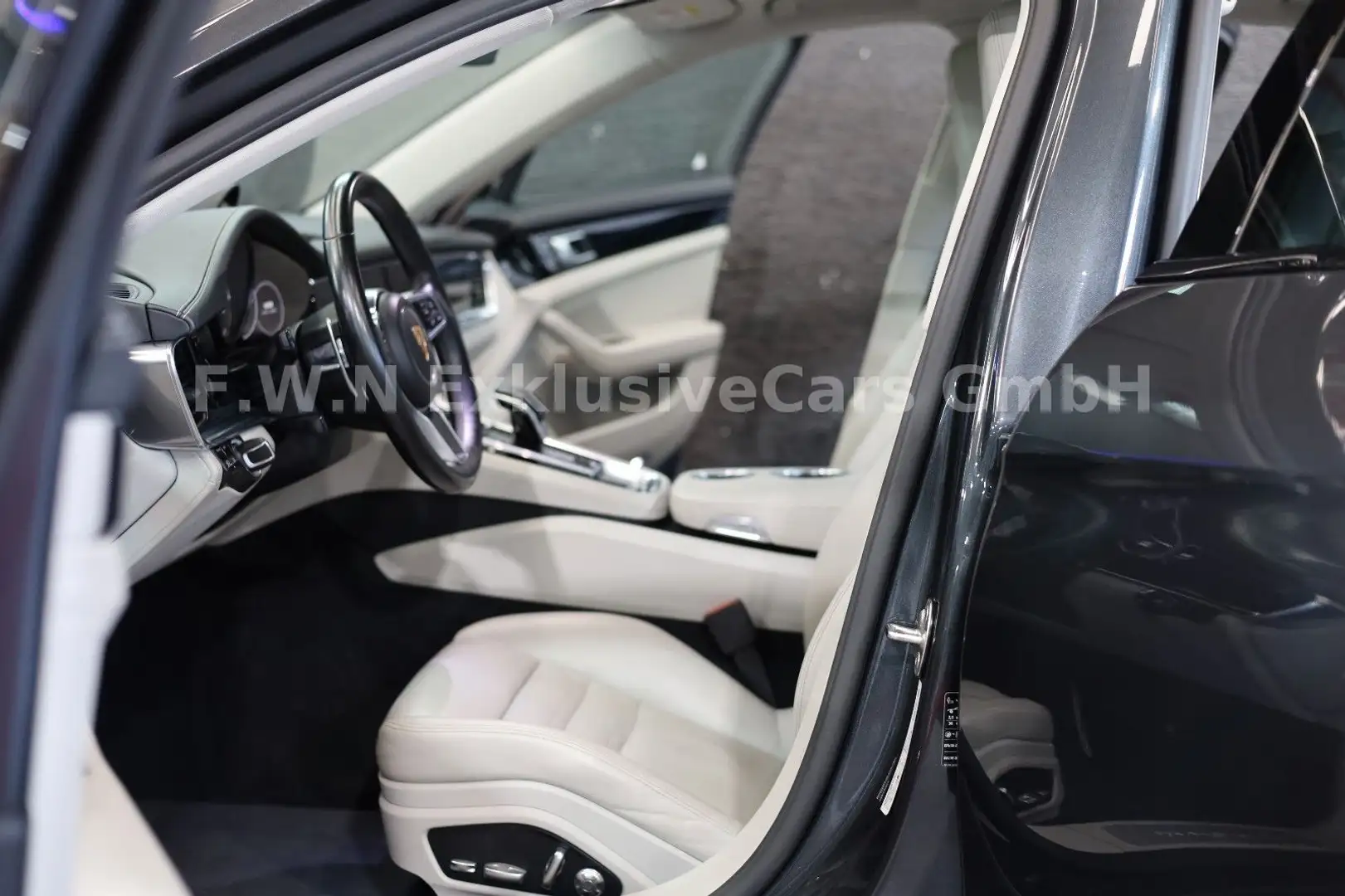 Porsche Panamera 4 E-Hybrid*Matrix*Pano*Sp.Chrono Gris - 2
