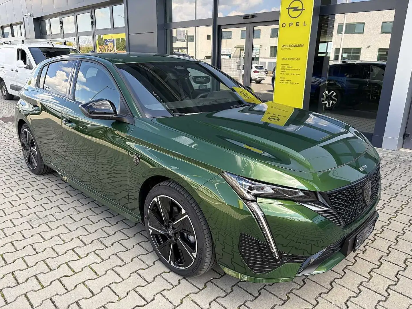 Peugeot 308 e-308 156 CV GT Verde - 1