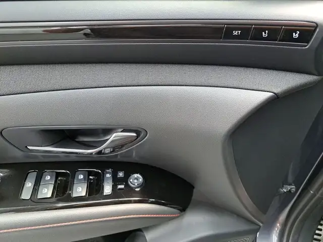 Hyundai Tucson view 11