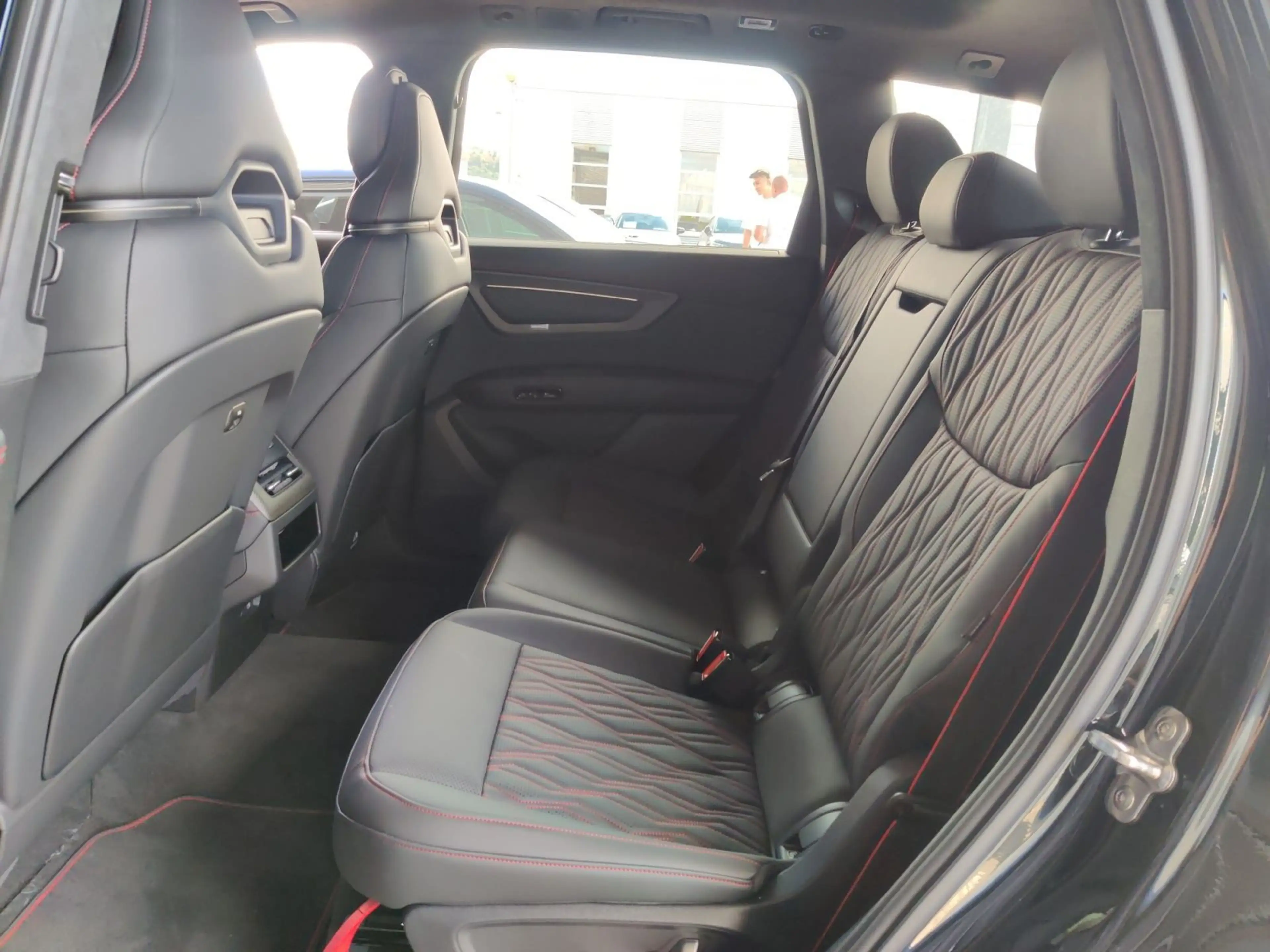 Audi Q7 SUV TDI qu. 220 kW *NEUES MODELL*ON STOCK! — photo 13