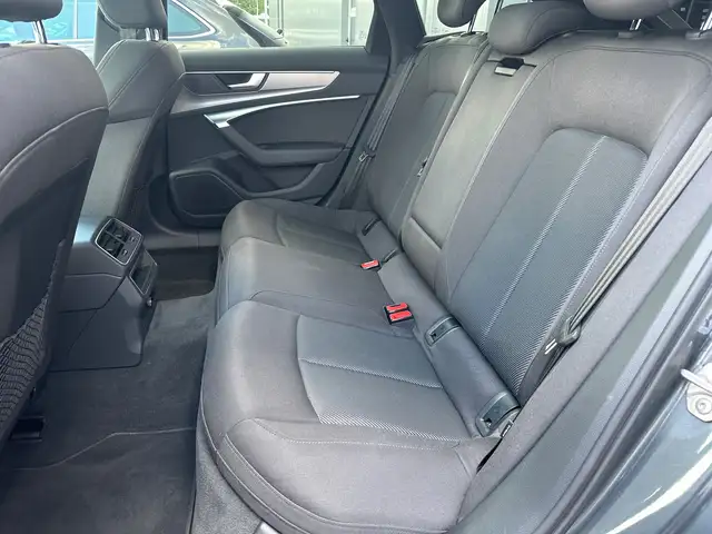 Audi A6 view 15