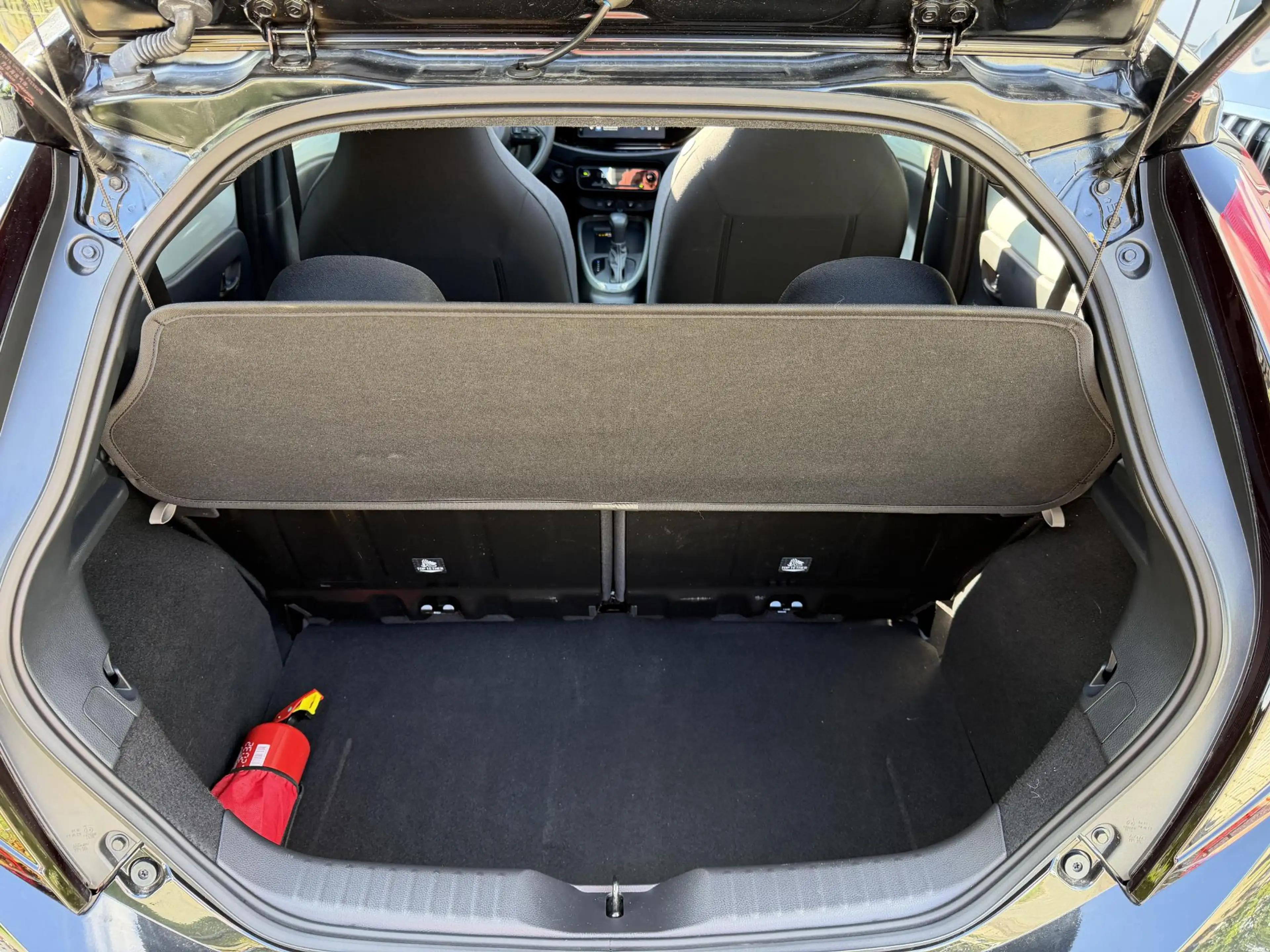 Toyota Aygo X 1.5 VVT-i HEV Pulse e-CVT Elektrisch vouwdak | Cam — photo 8