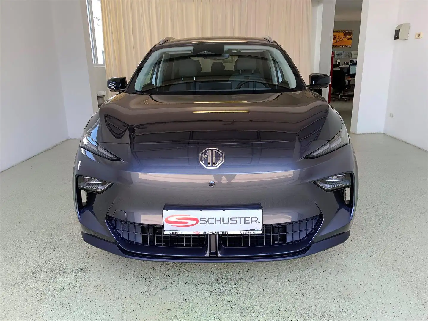 MG MGS5 EV Luxury 64 kWh Long Range Grau - 2
