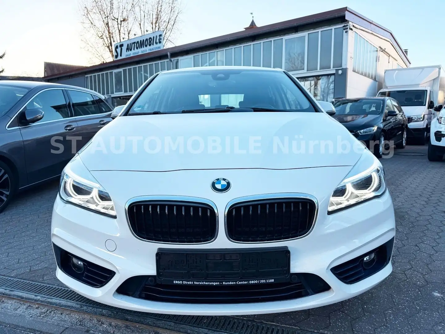 BMW 218 Sport Line*PDC*LED*TEMPO*NAVI Weiß - 2