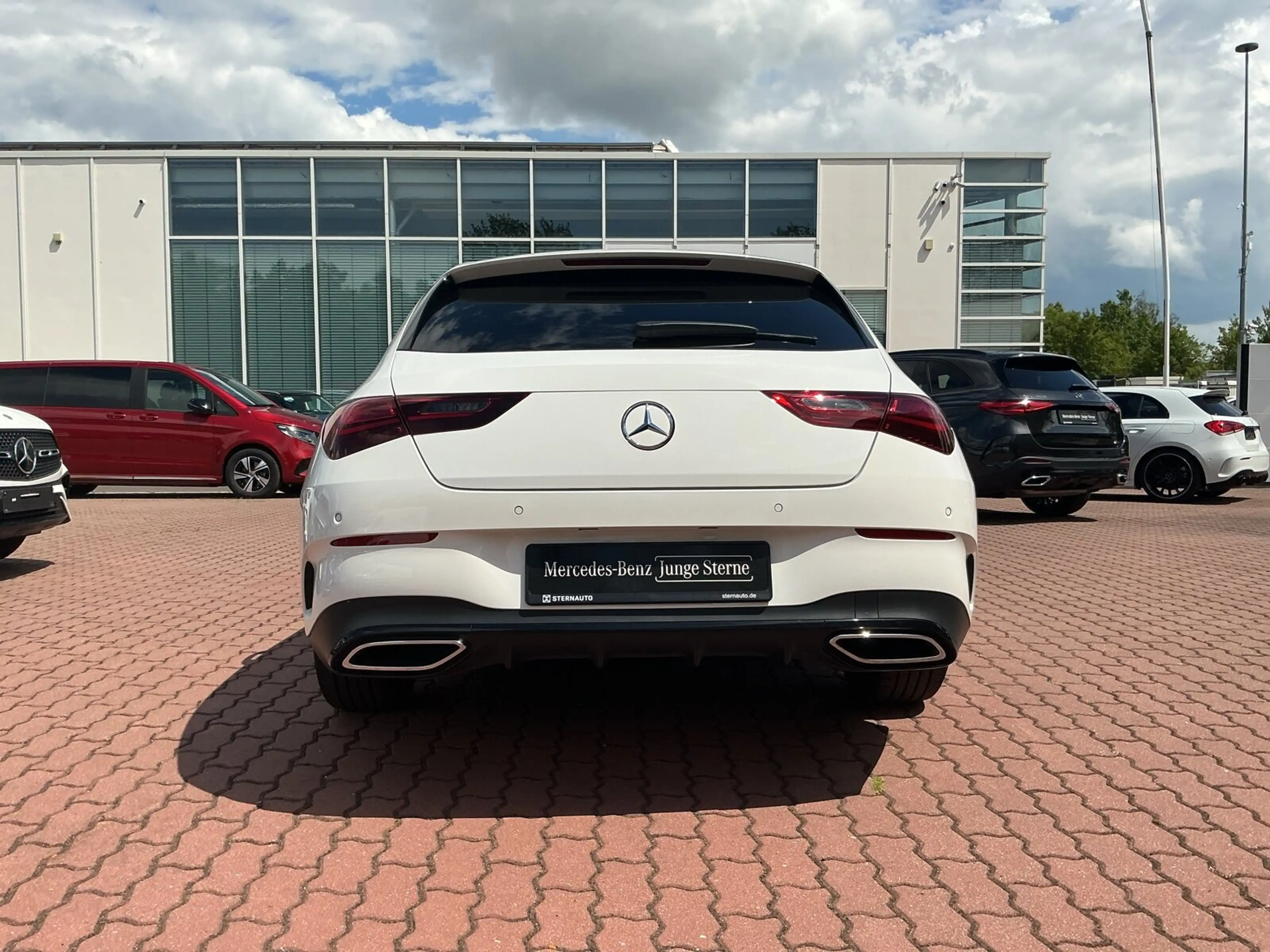 Mercedes-Benz CLA 200 CLA 200 SB AMG PanoD RüKa Multibeam Nightp Sound — photo 5