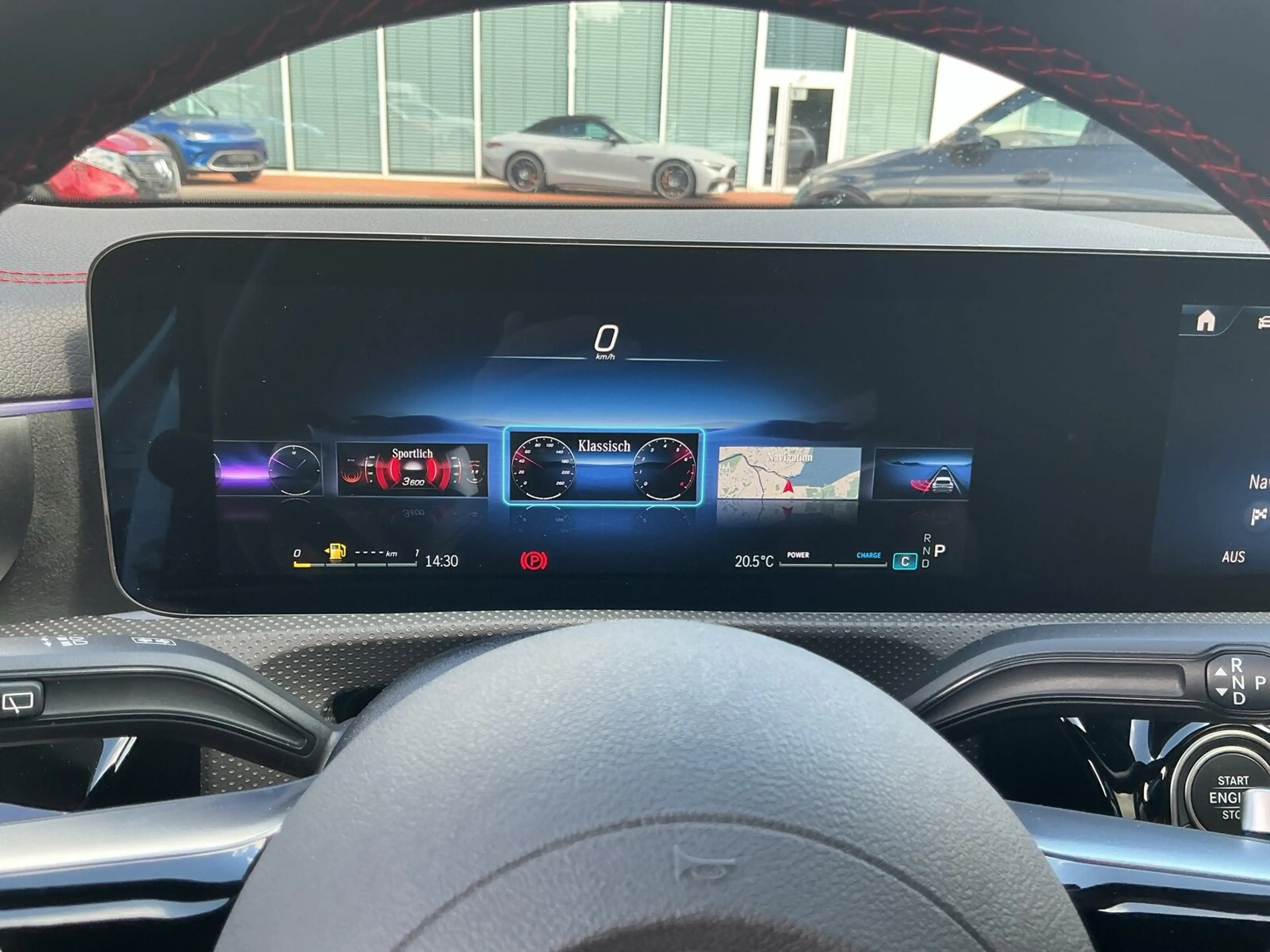 Mercedes-Benz CLA 200 CLA 200 SB AMG PanoD RüKa Multibeam Nightp Sound — photo 12