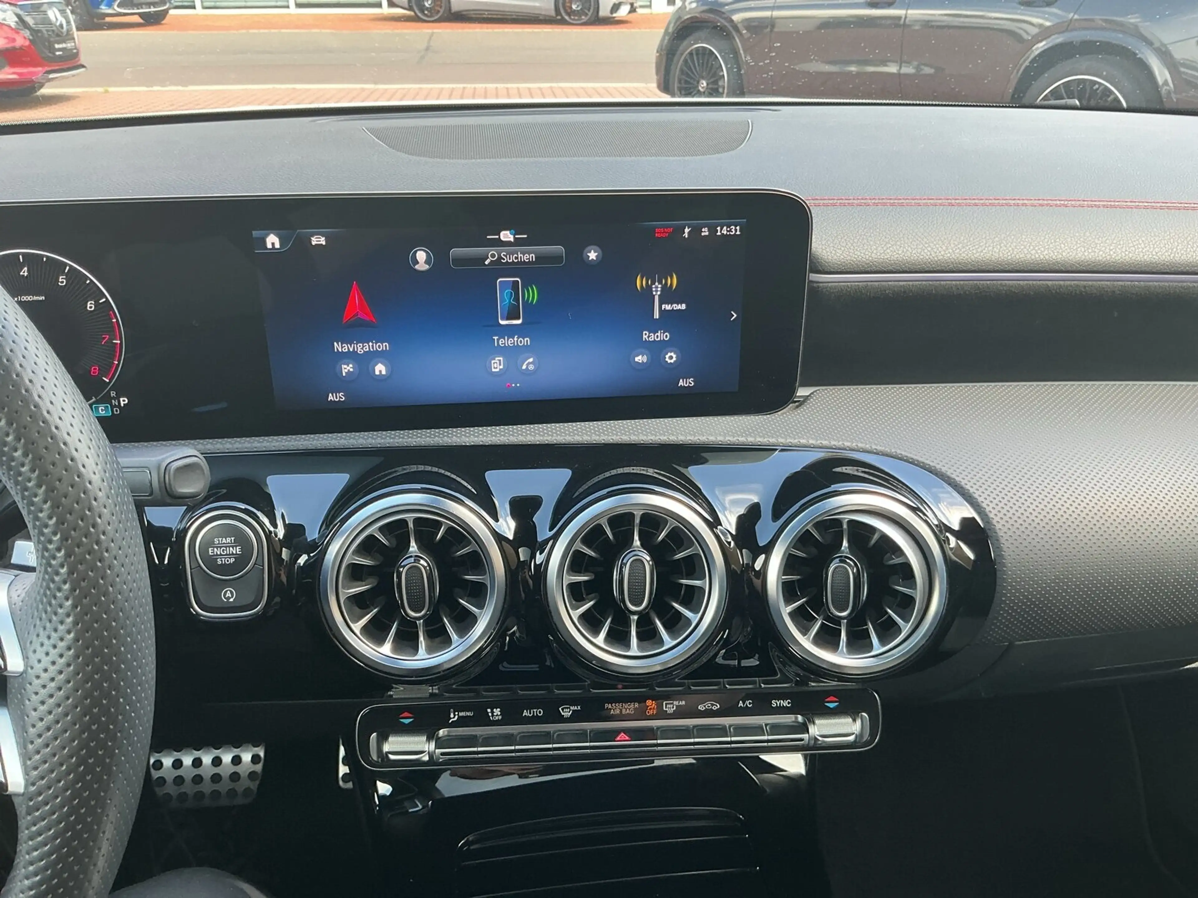 Mercedes-Benz CLA 200 CLA 200 SB AMG PanoD RüKa Multibeam Nightp Sound — photo 15