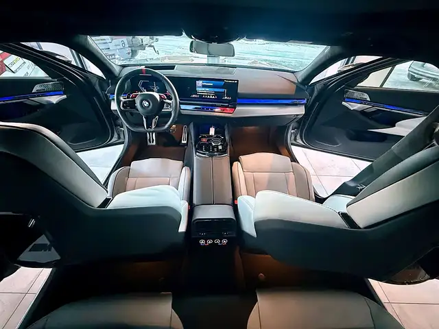 BMW M5 Touring* INDIVIDUAL* GARANTIE/FINANZIERUNG ab €... Ansicht 16