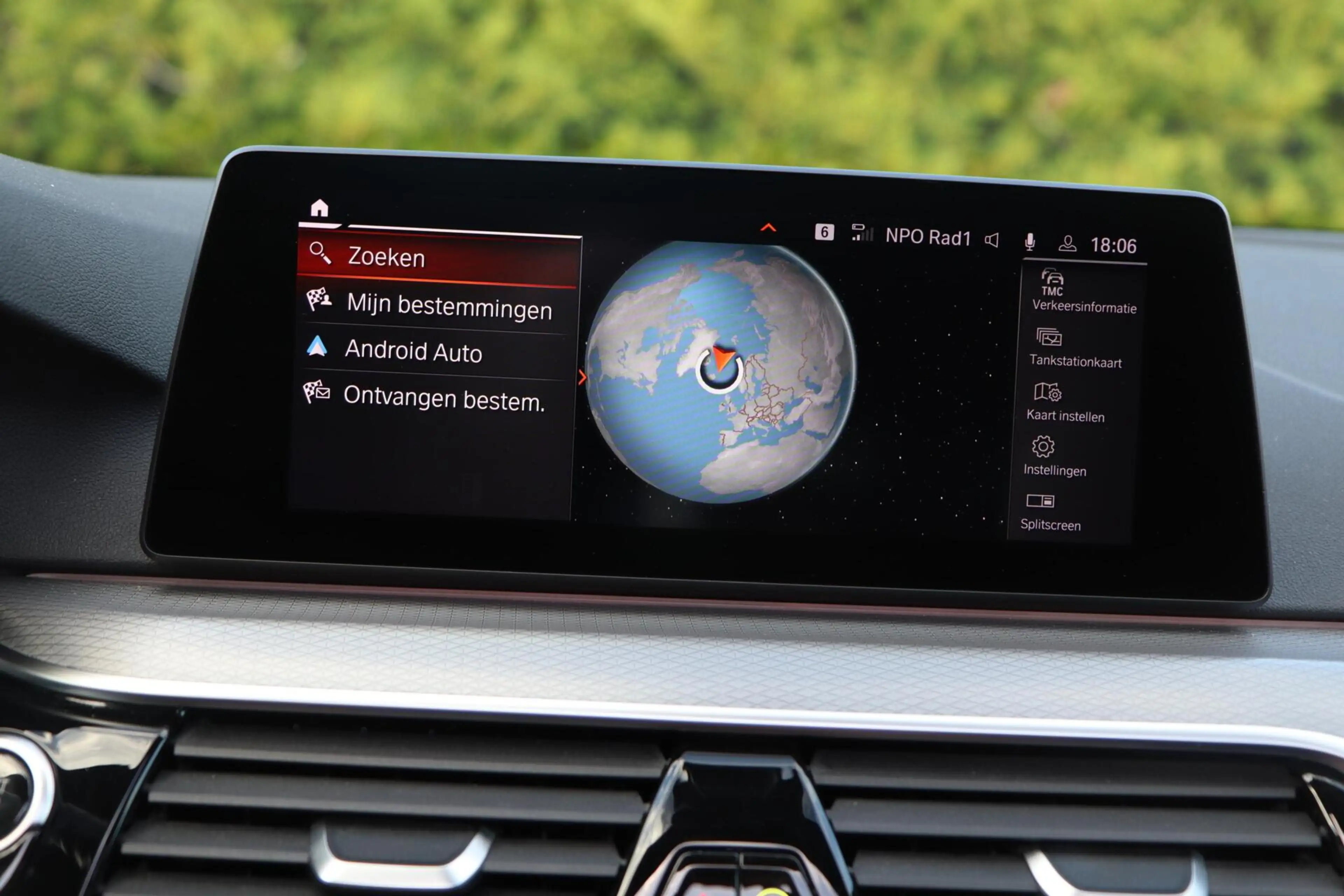 BMW 530 5-serie Touring 530i xDrive High Executive | PANO — photo 38