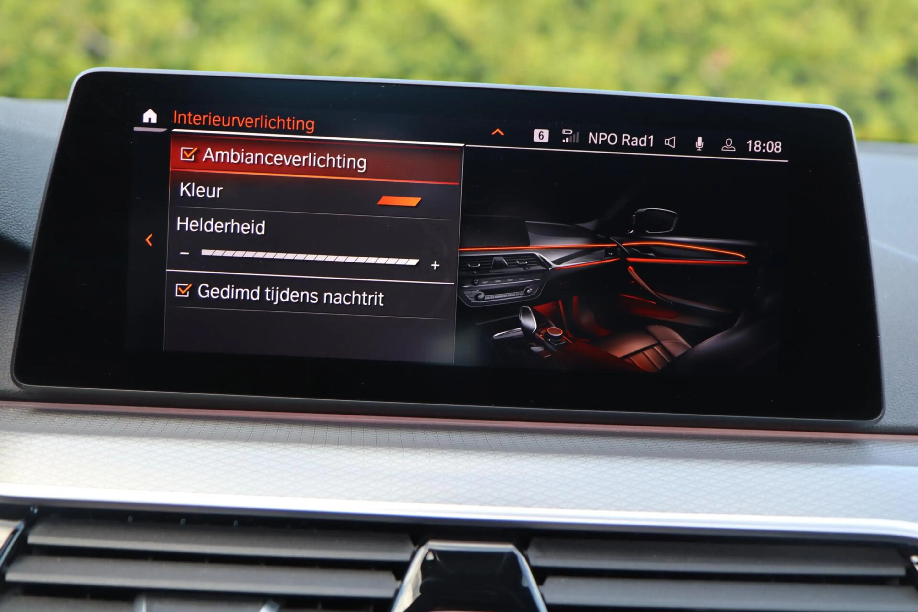 BMW 530 5-serie Touring 530i xDrive High Executive | PANO — photo 46
