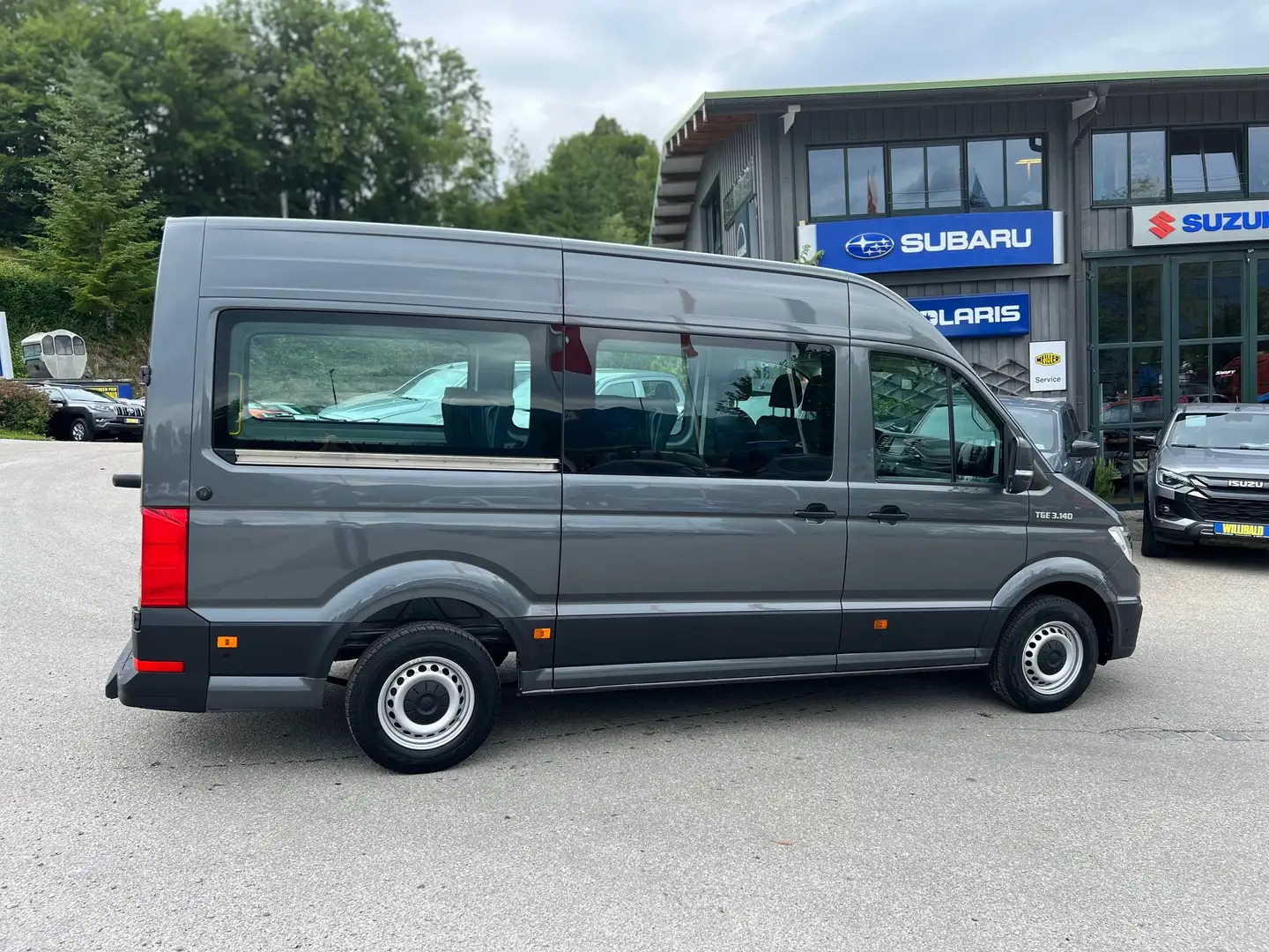 MAN TGE 3.140 4X2F SB Gris - 1